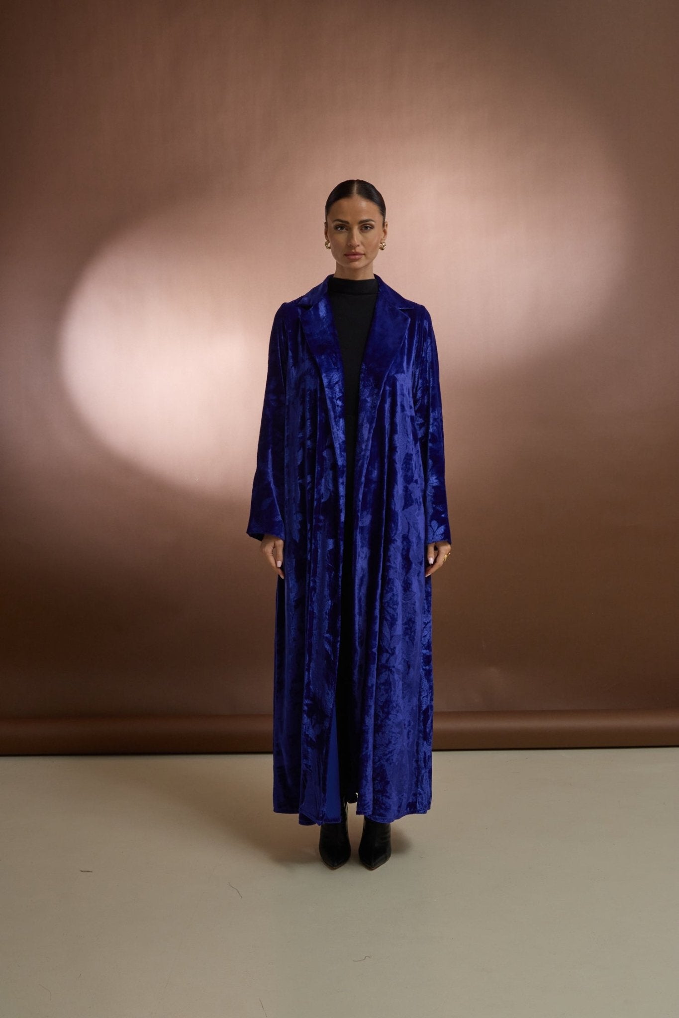 VEL - 14 - 02 ABAYA - LELAS ABAYAS - MIRA Y MANO