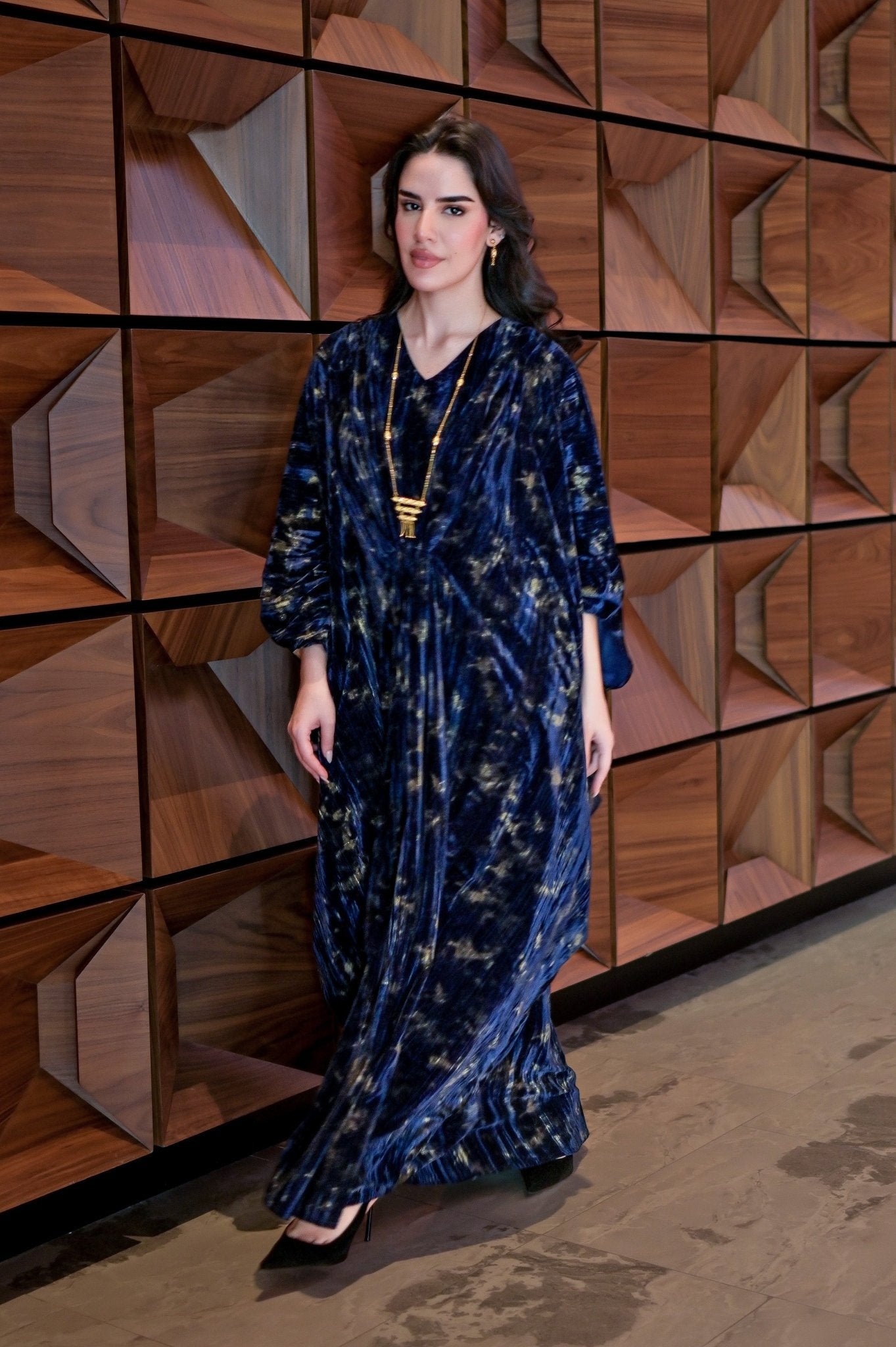 LAYAL KAFTAN - LOVAH - MIRA Y MANO