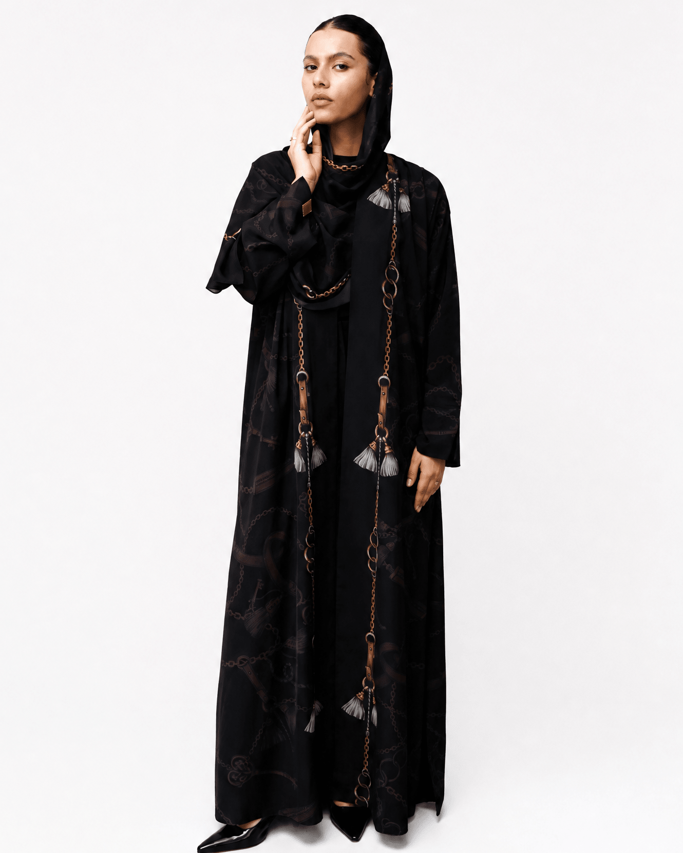 MAHRAH ABAYA - LOVAH - MIRA Y MANO