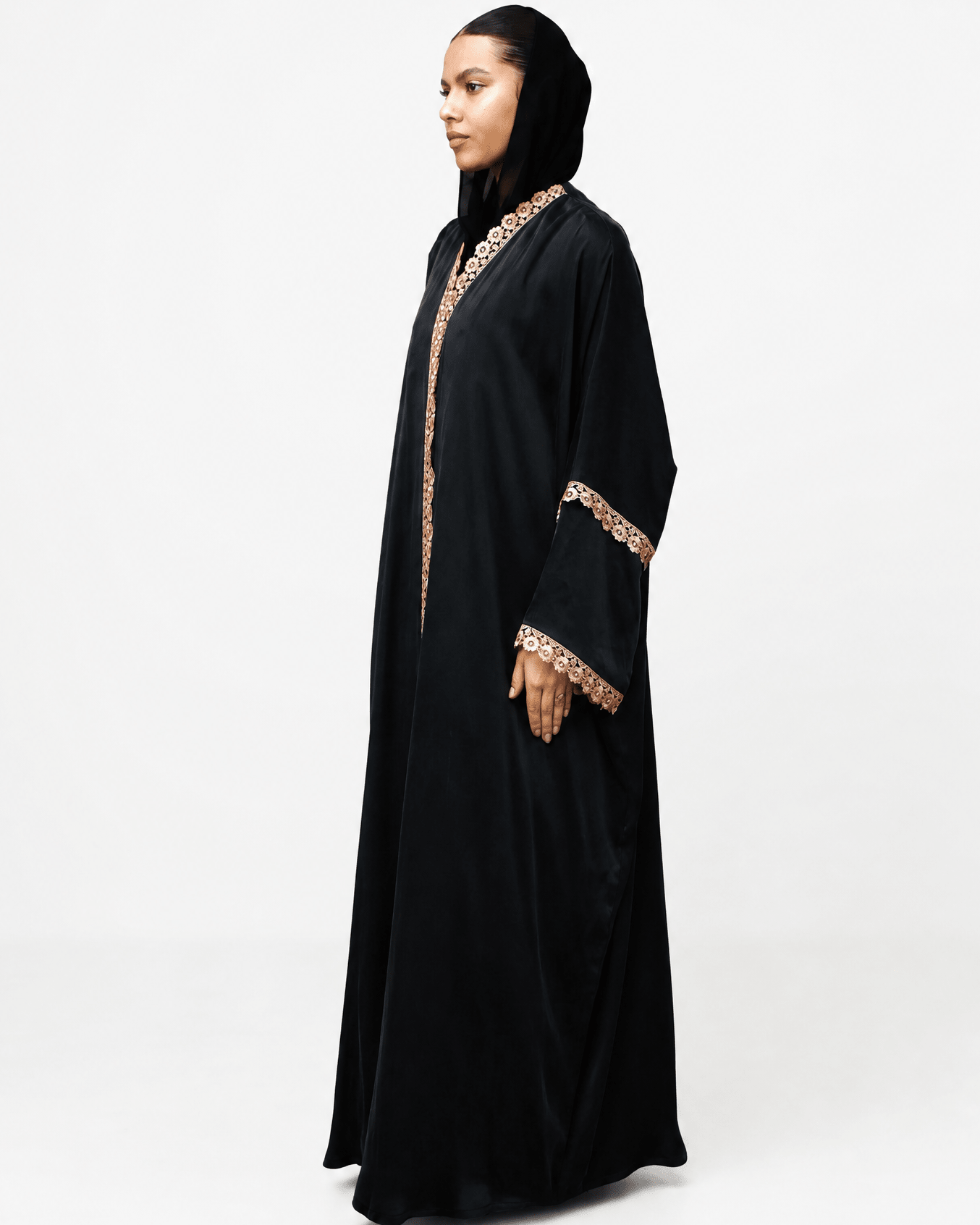 RAZAN ABAYA - LOVAH - MIRA Y MANO
