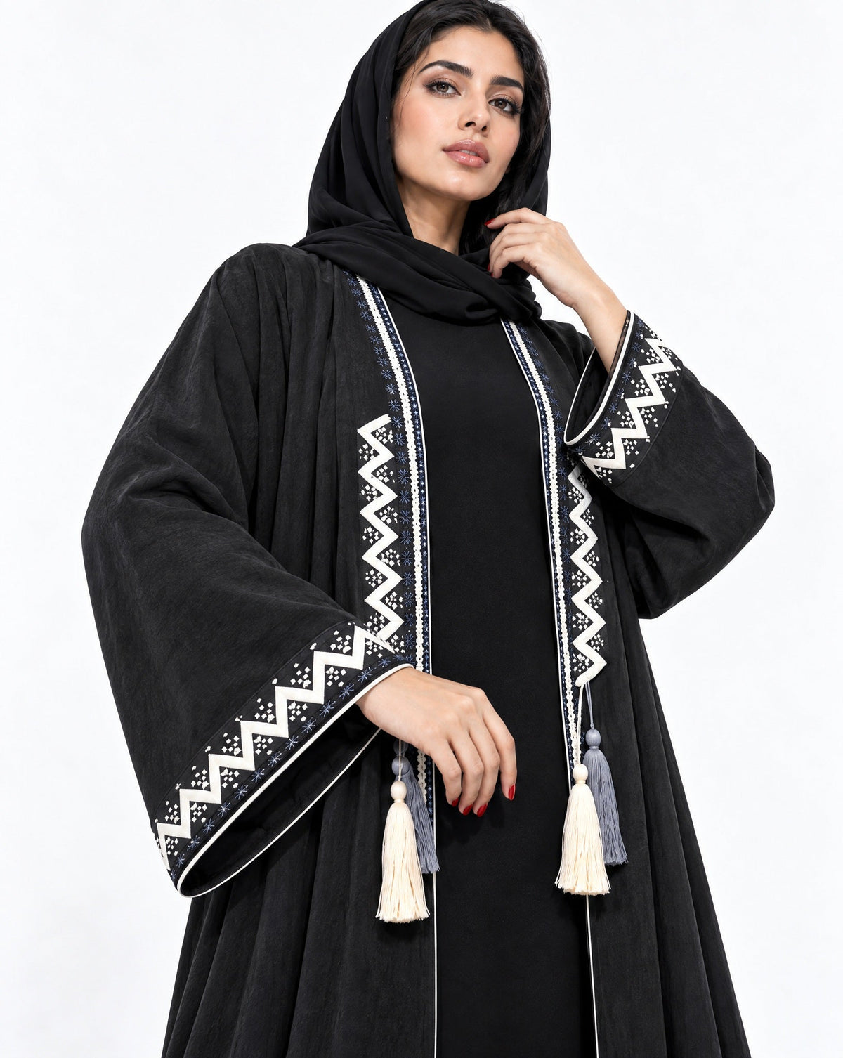 109-Black Washed Silk Abaya - LULU LINE - MIRA Y MANO