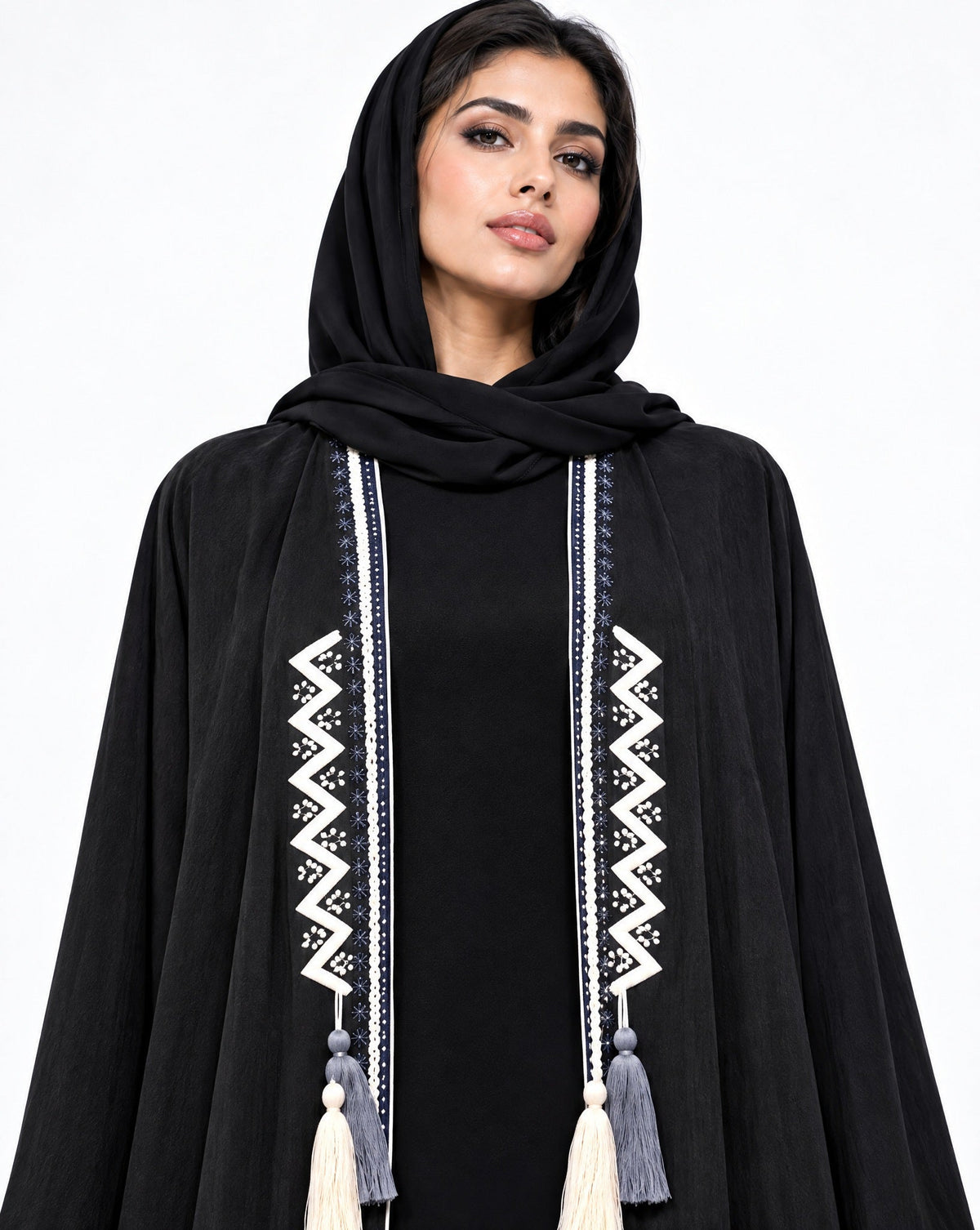 109-Black Washed Silk Abaya - LULU LINE - MIRA Y MANO