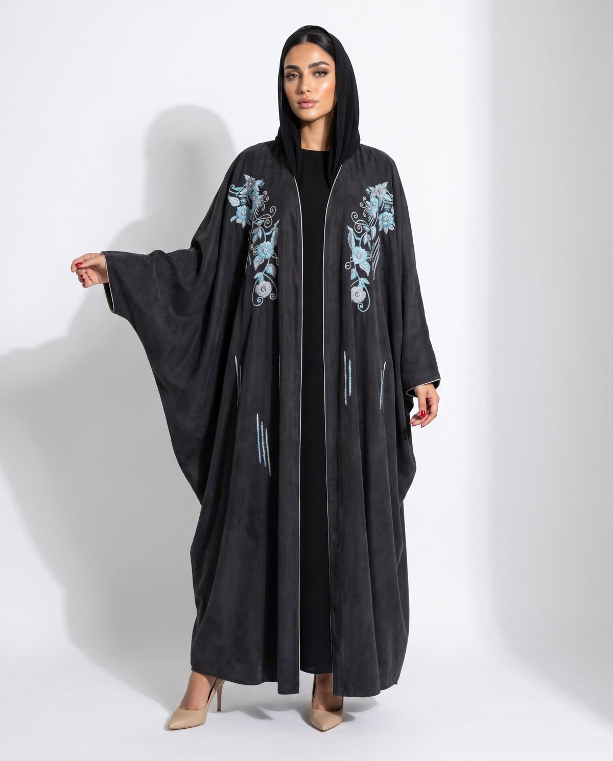 11110109 – Black Washed Silk Abaya - LULU LINE - MIRA Y MANO