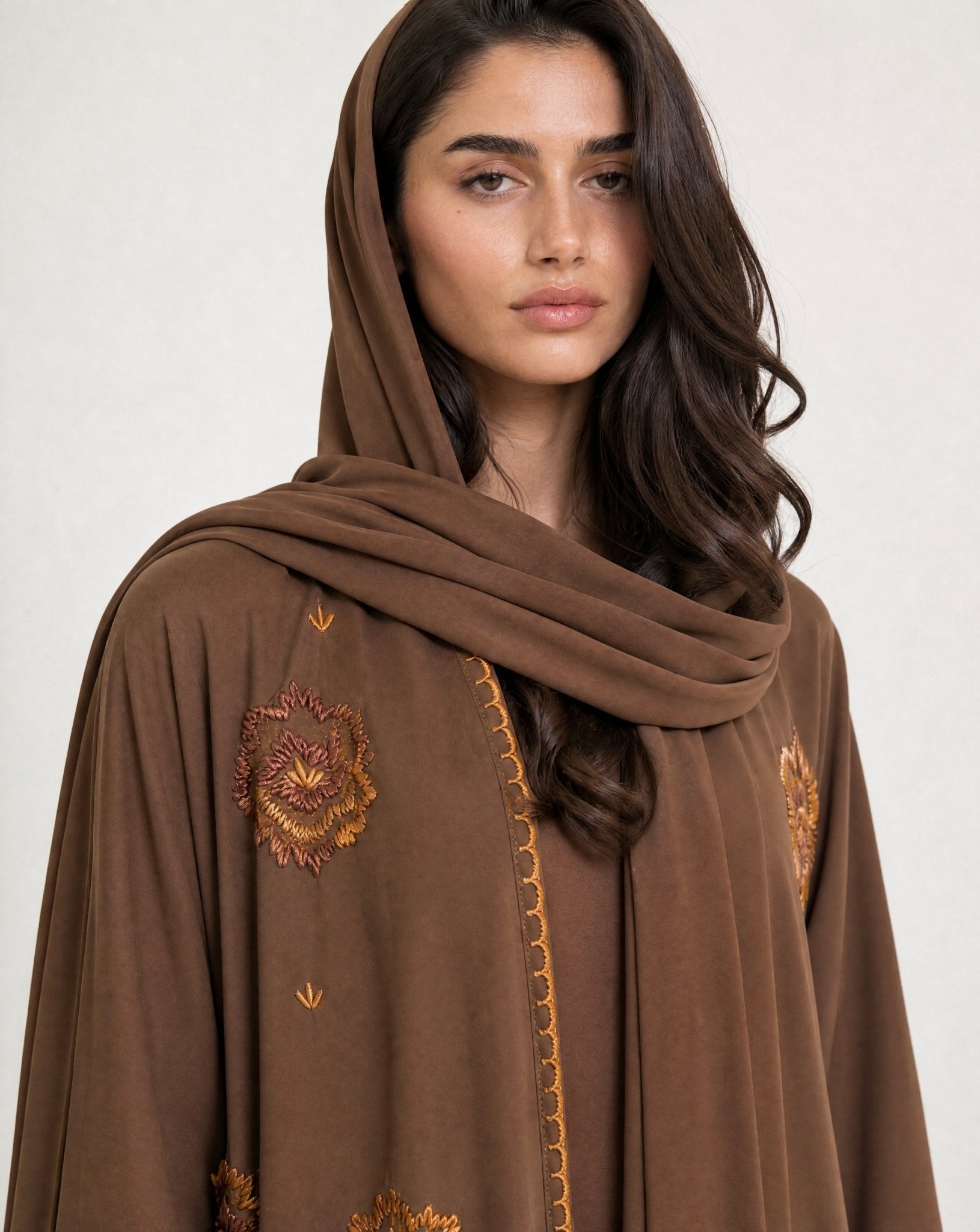 1111039 ABAYA - LULU LINE - MIRA Y MANO
