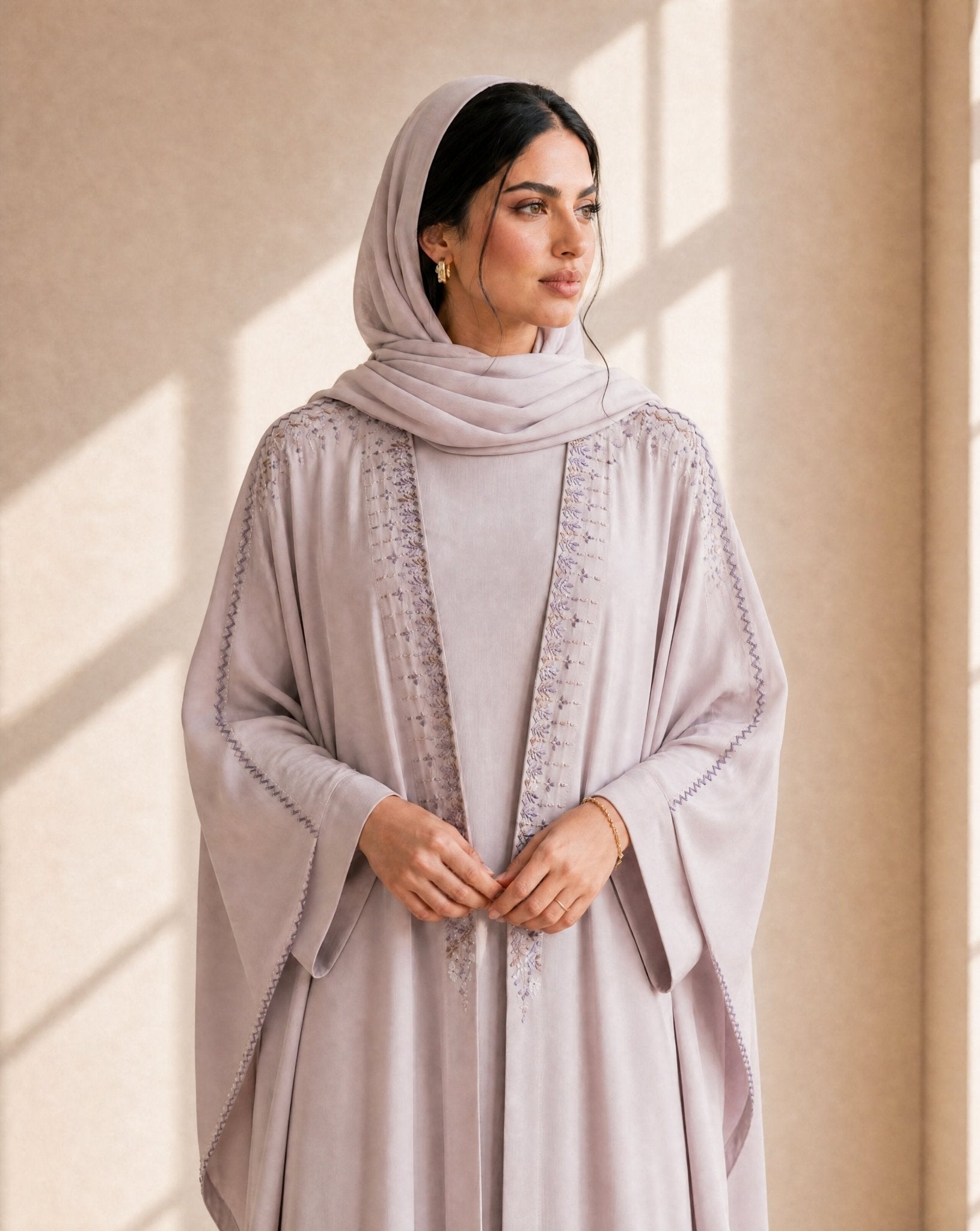1111049 ABAYA - LULU LINE - MIRA Y MANO