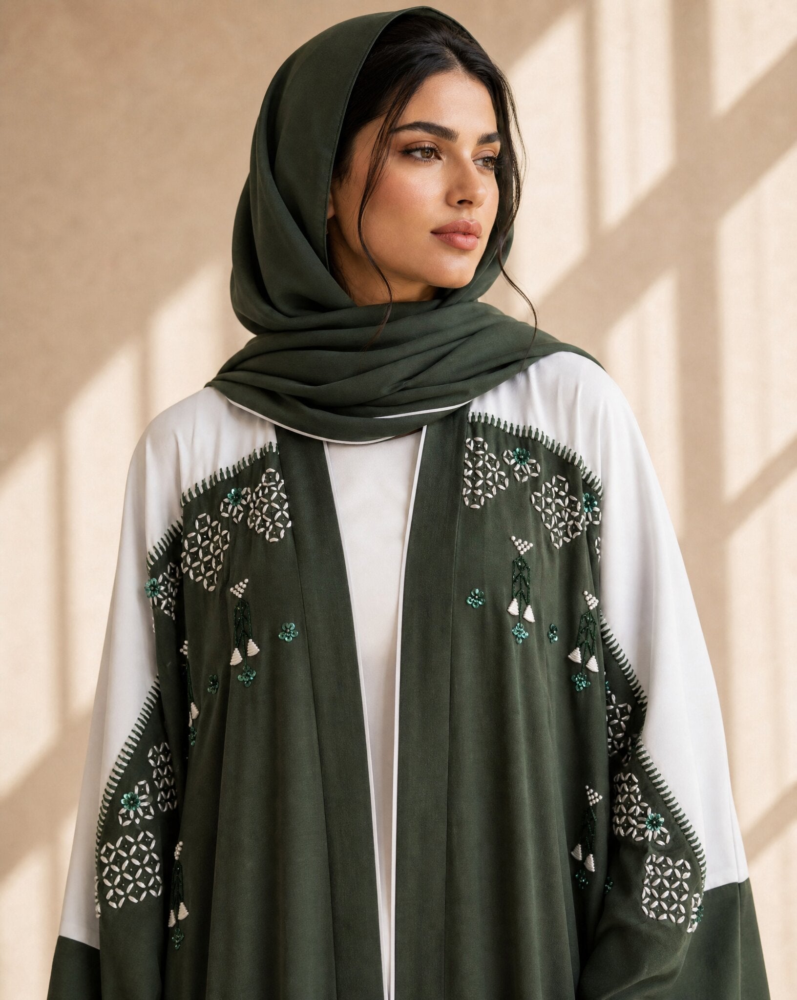 1111052 ABAYA - LULU LINE - MIRA Y MANO