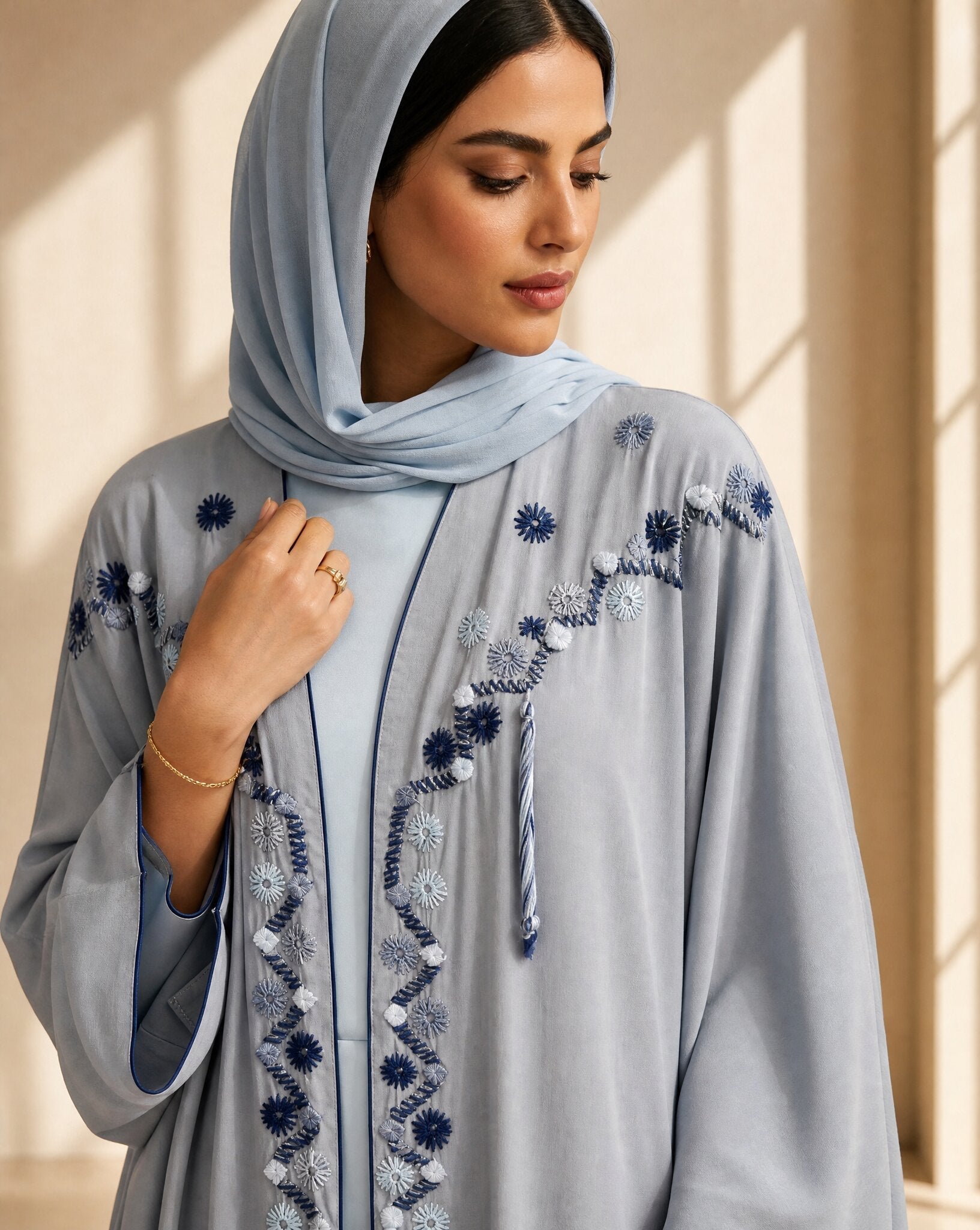 1111059 ABAYA - LULU LINE - MIRA Y MANO