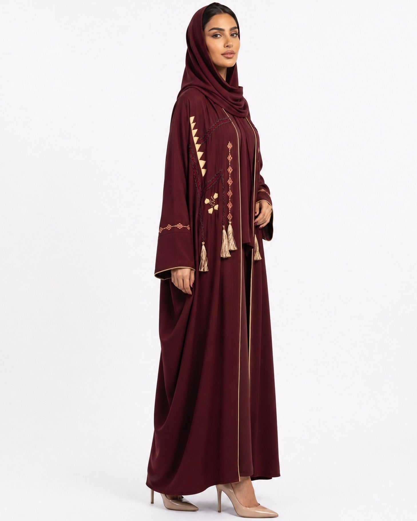 1111082 – Maroon Crepe Abaya - LULU LINE - MIRA Y MANO