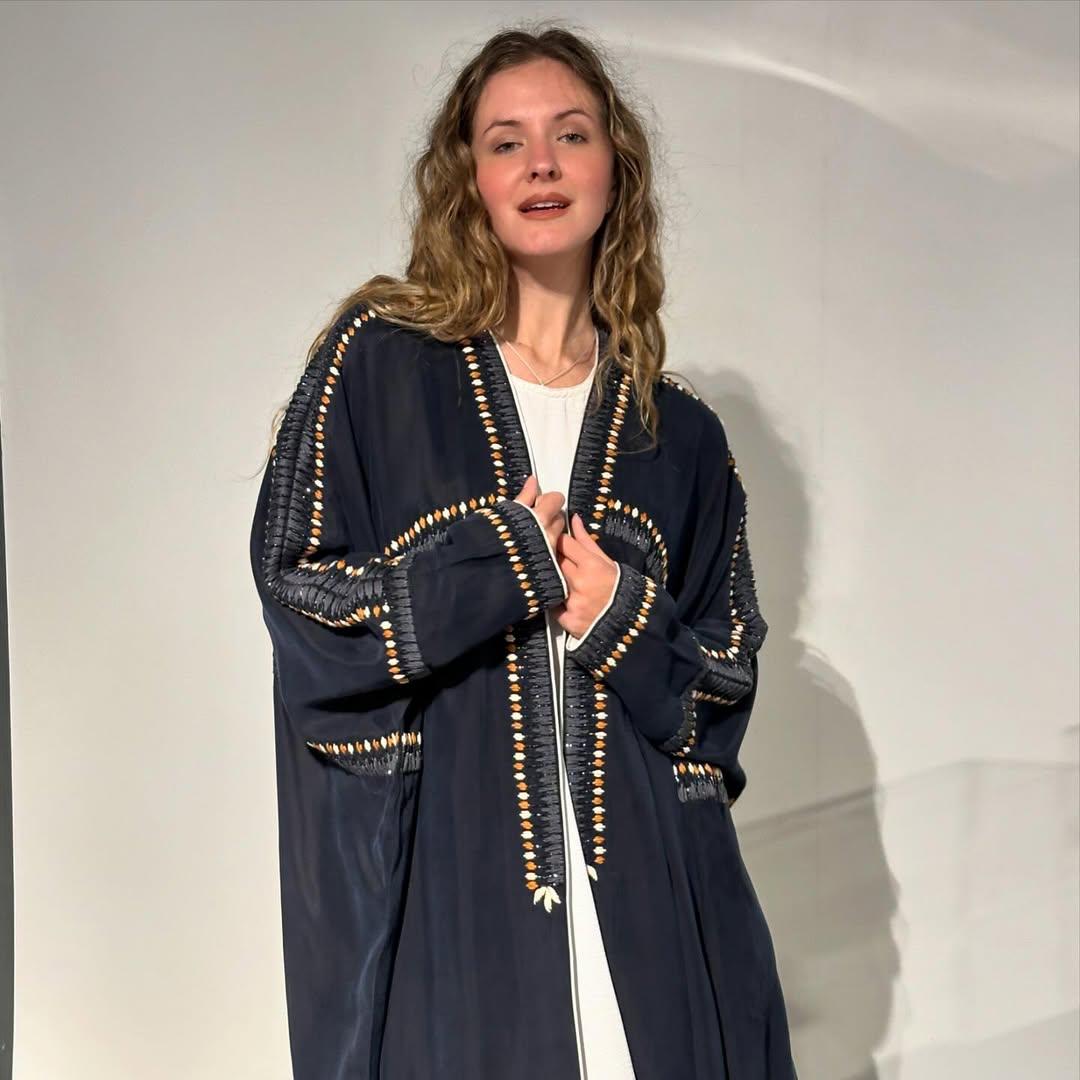 1117 W ABAYAS - LULU LINE - MIRA Y MANO