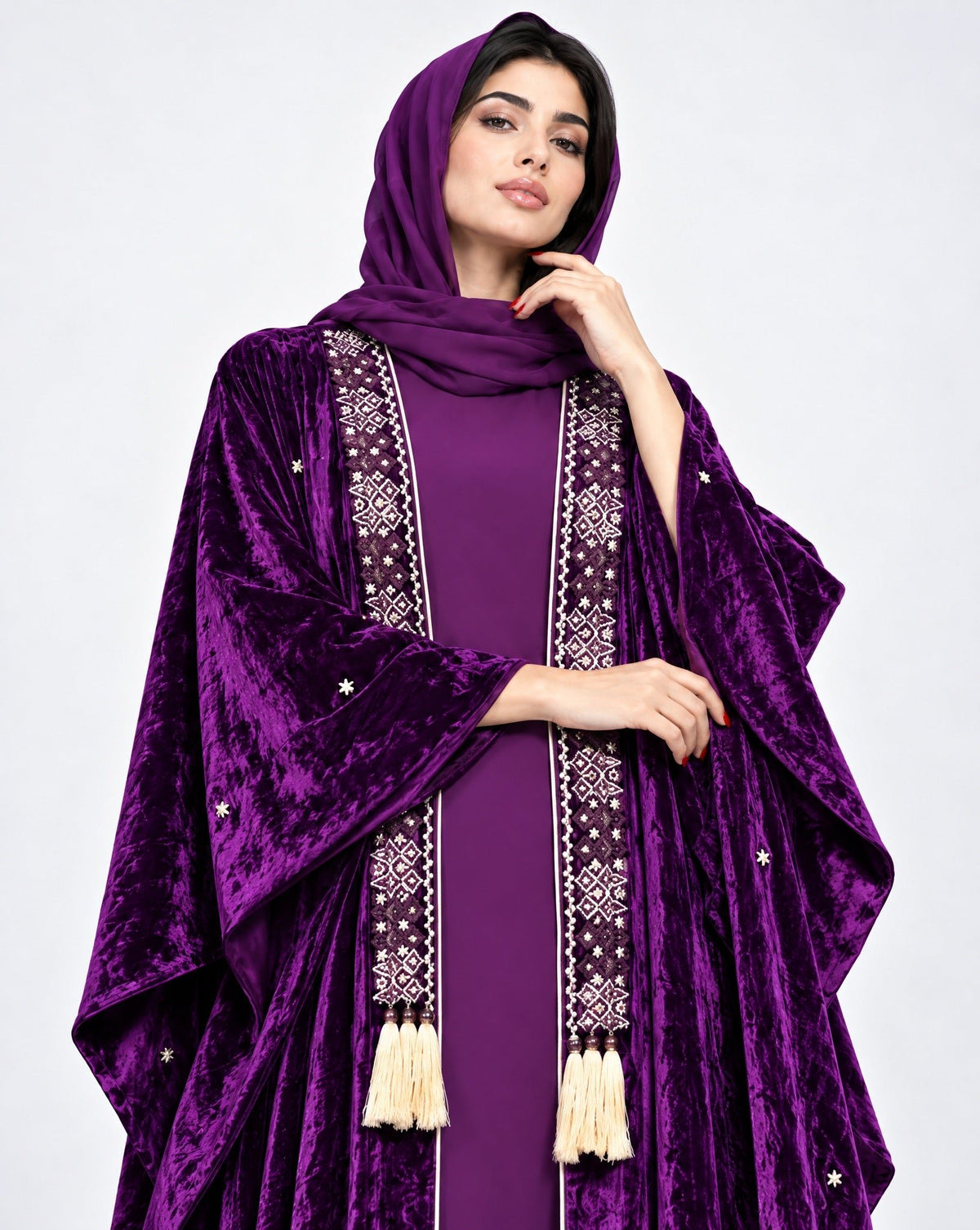 114-Purple Velvet Abaya - LULU LINE - MIRA Y MANO