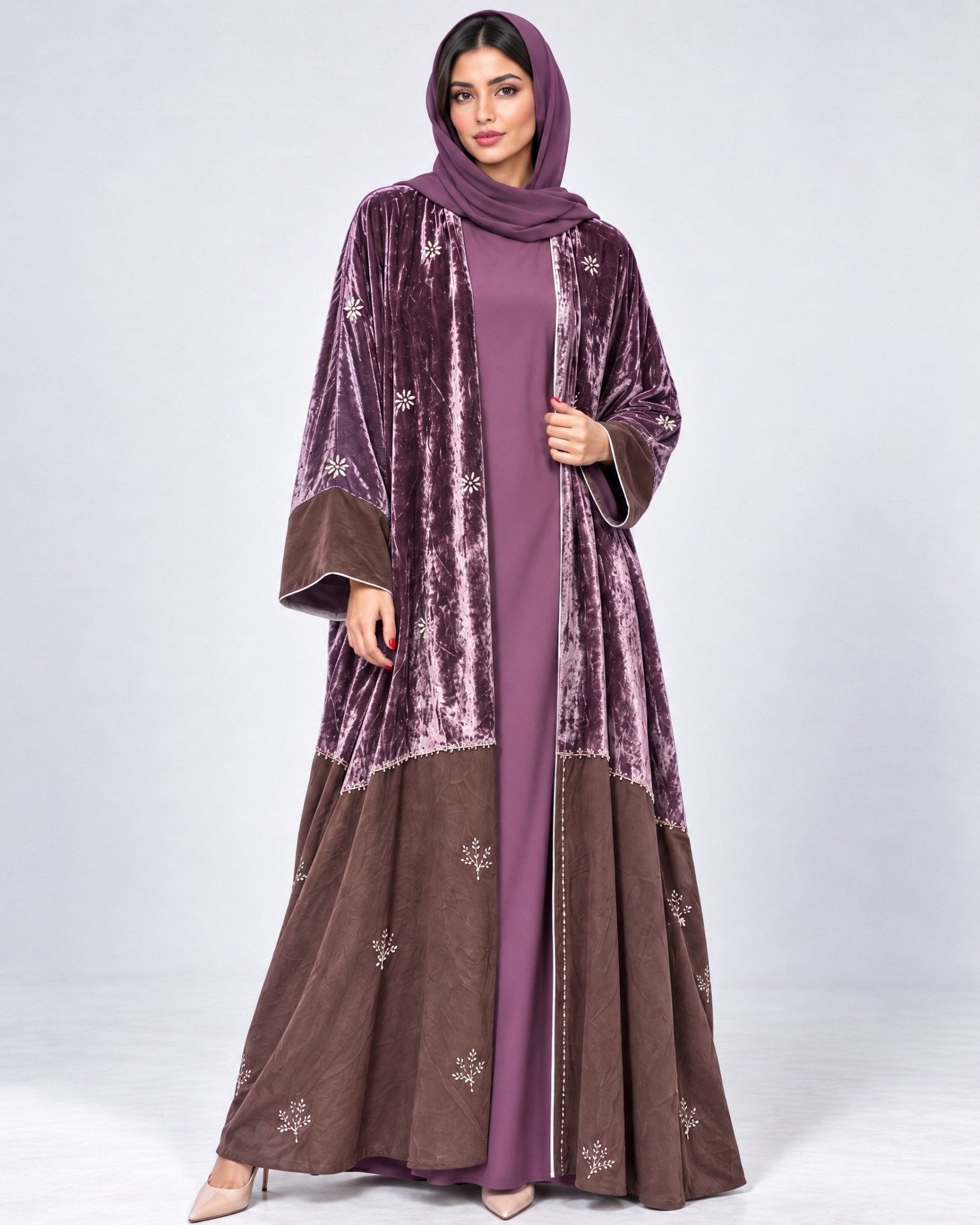 115-Plum velvet Abaya - LULU LINE - MIRA Y MANO