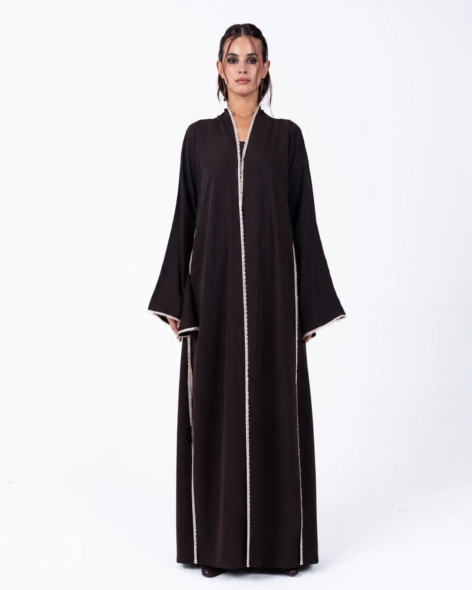CC36 - Brown Crepe Abaya - LUNA COUTURE - MIRA Y MANO
