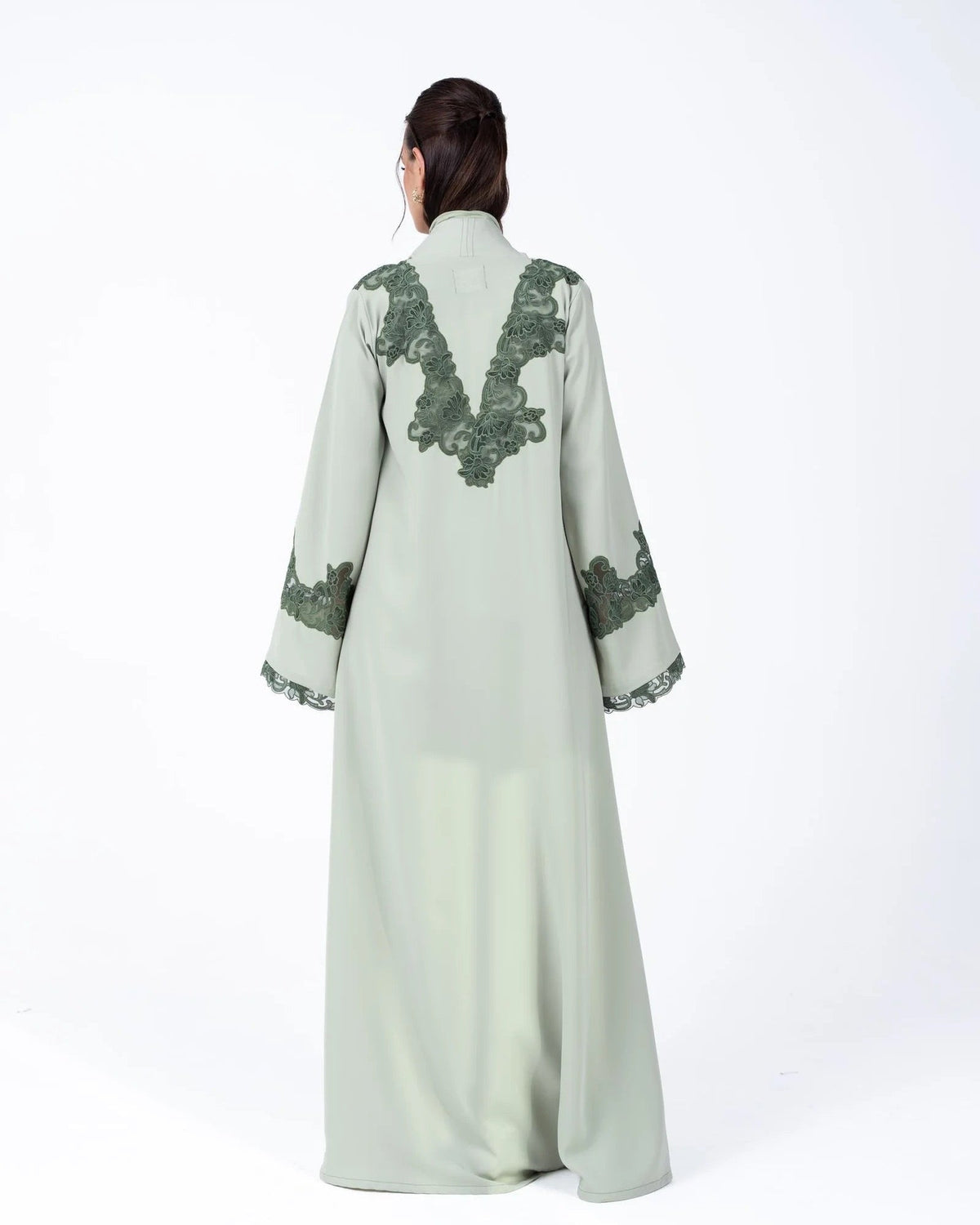 HC24 - Light Green Crepe Abaya - LUNA COUTURE - MIRA Y MANO