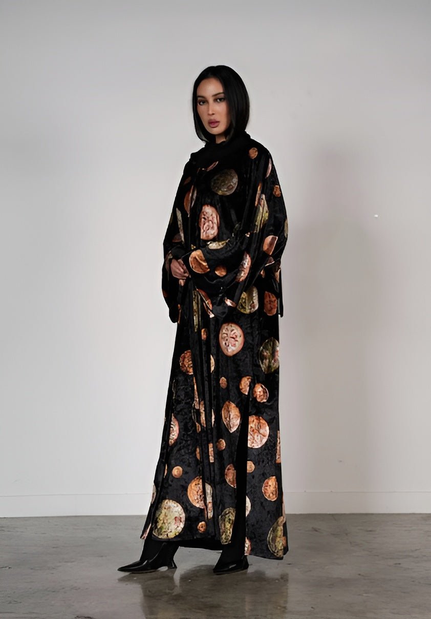 LN0417 ABAYA - LUNA COUTURE - MIRA Y MANO