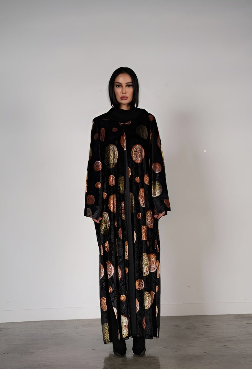 LN0417 ABAYA - LUNA COUTURE - MIRA Y MANO