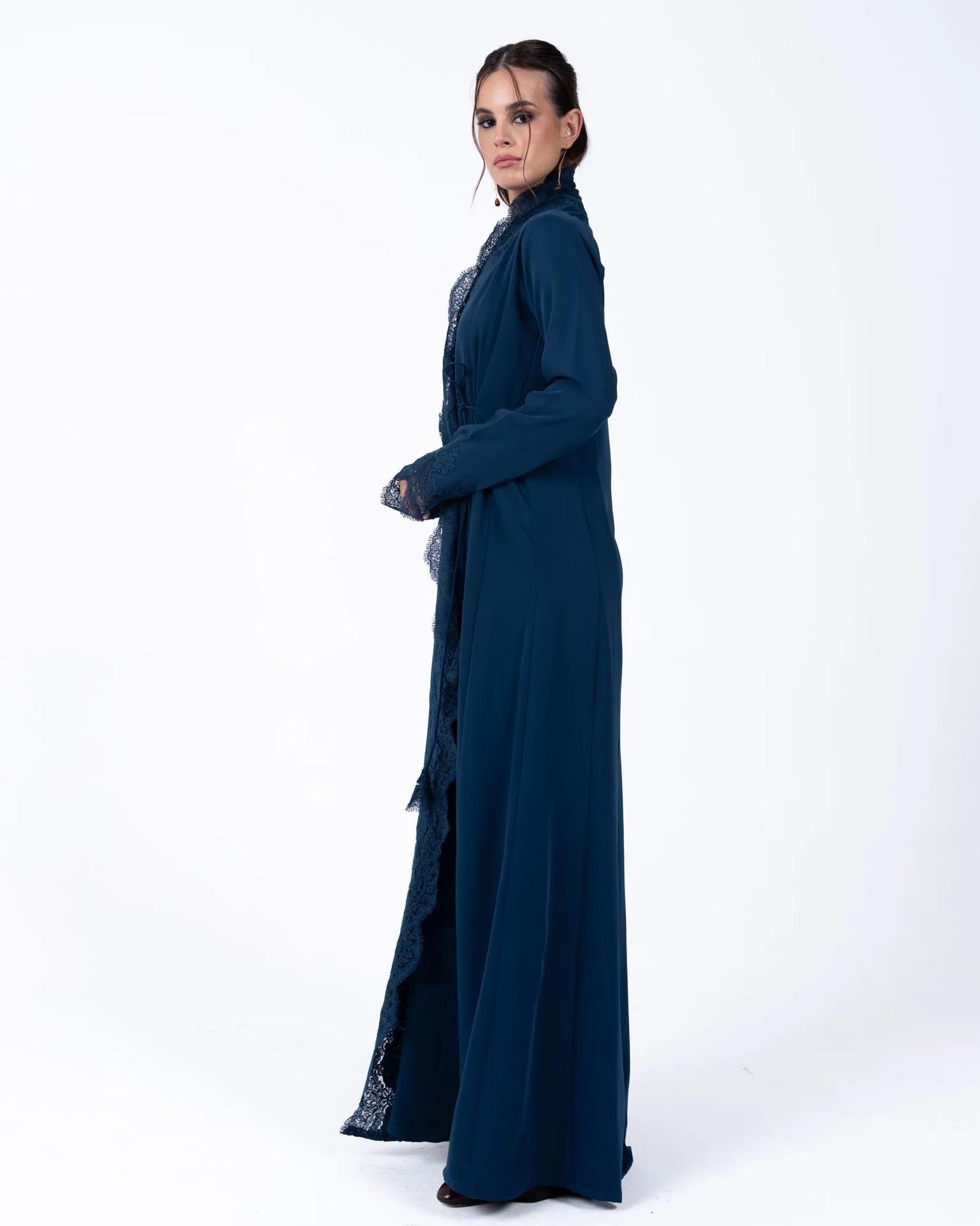 VC43 - Teal Crepe Abaya - LUNA COUTURE - MIRA Y MANO