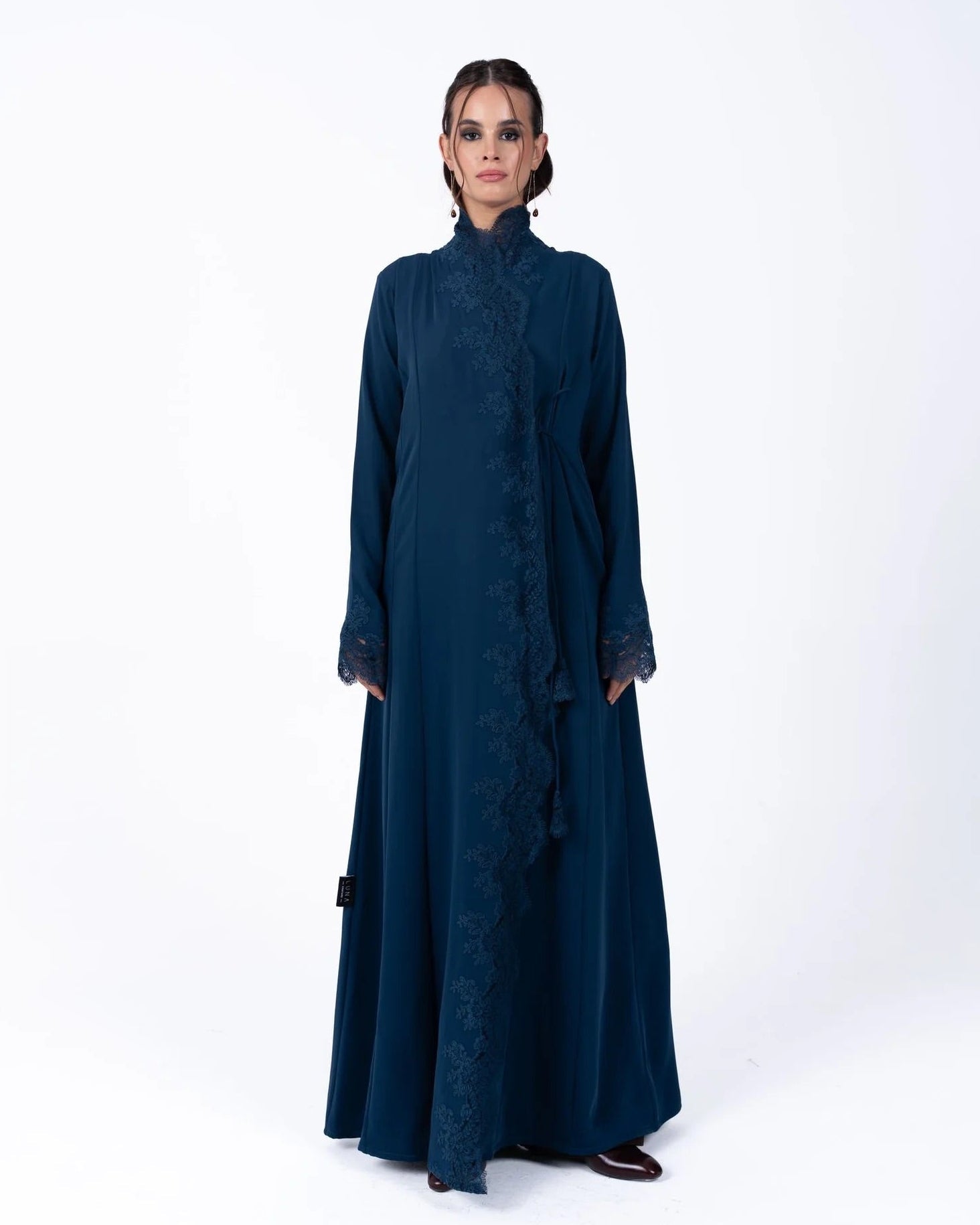VC43 - Teal Crepe Abaya - LUNA COUTURE - MIRA Y MANO
