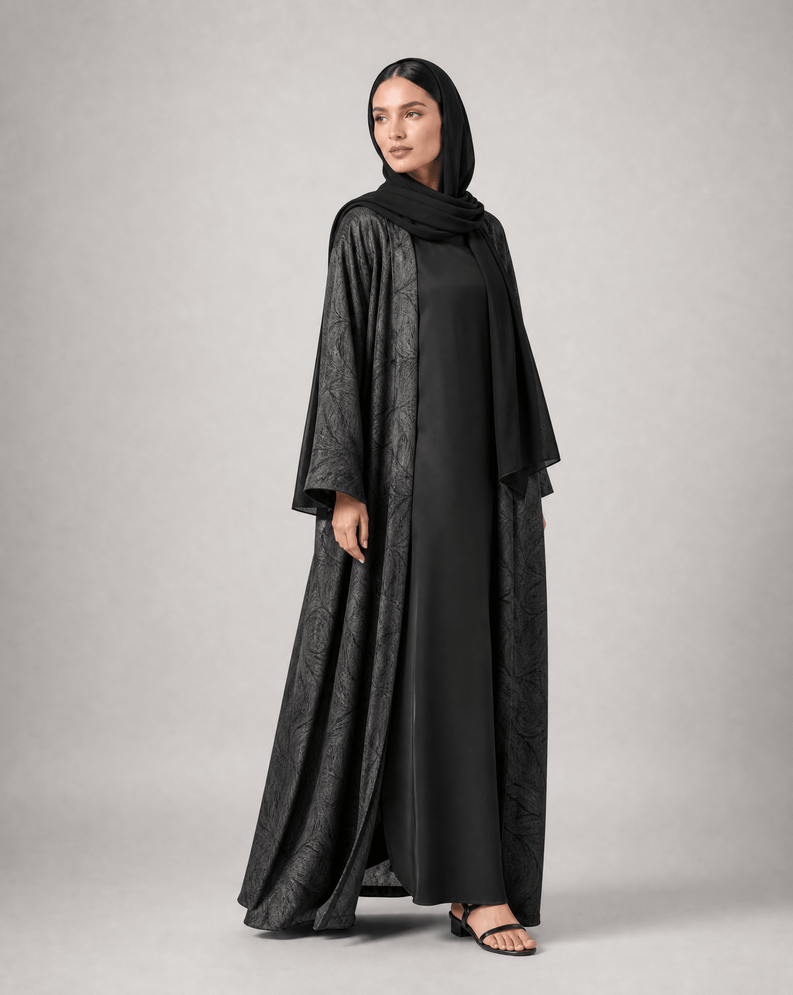 RAYA-BLK ABAYA - LUNA LINE - MIRA Y MANO