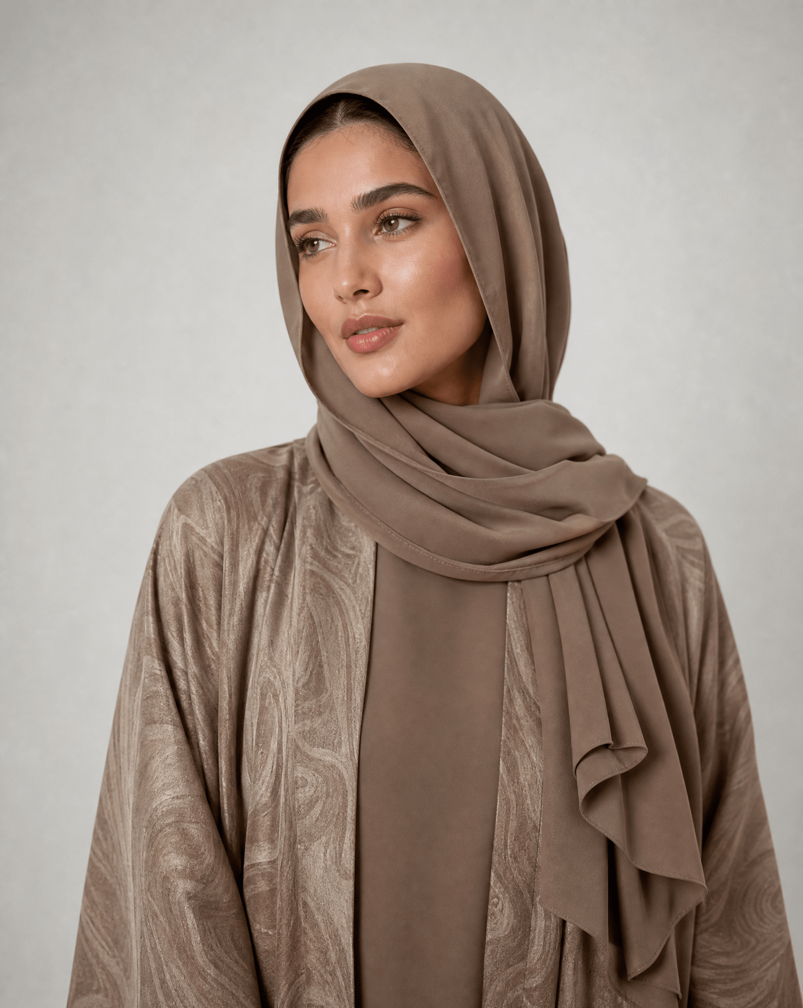 RAYA-RB ABAYA - LUNA LINE - MIRA Y MANO
