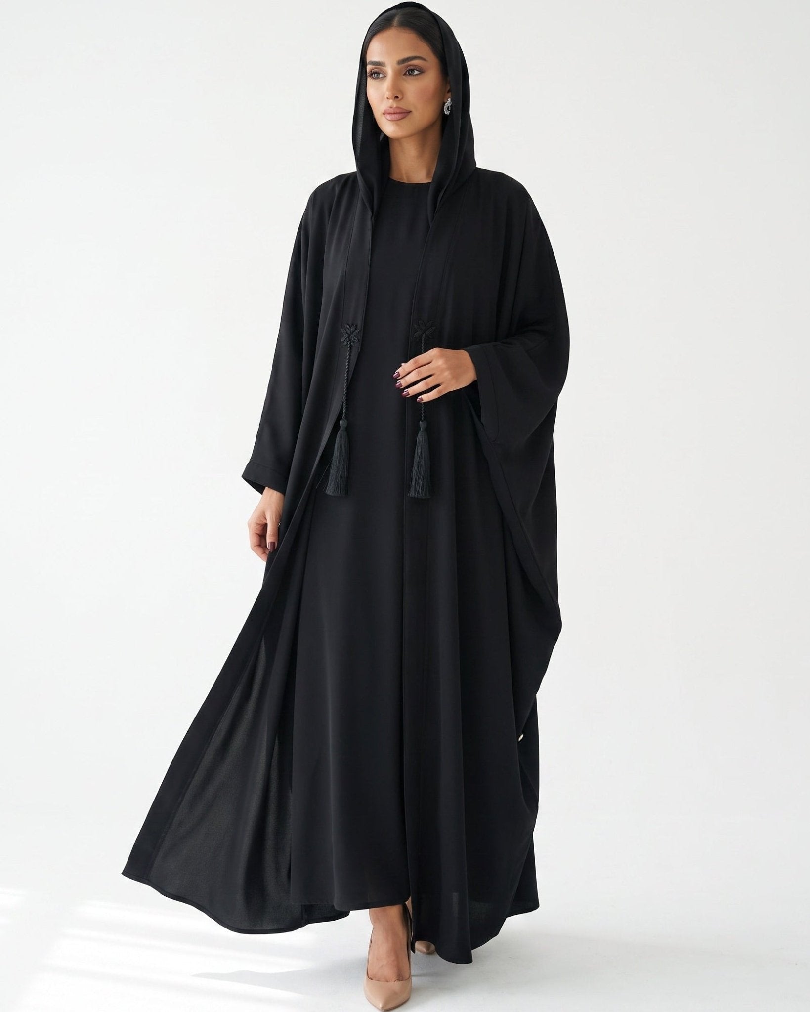SARA ABAYA - LUNA LINE - MIRA Y MANO