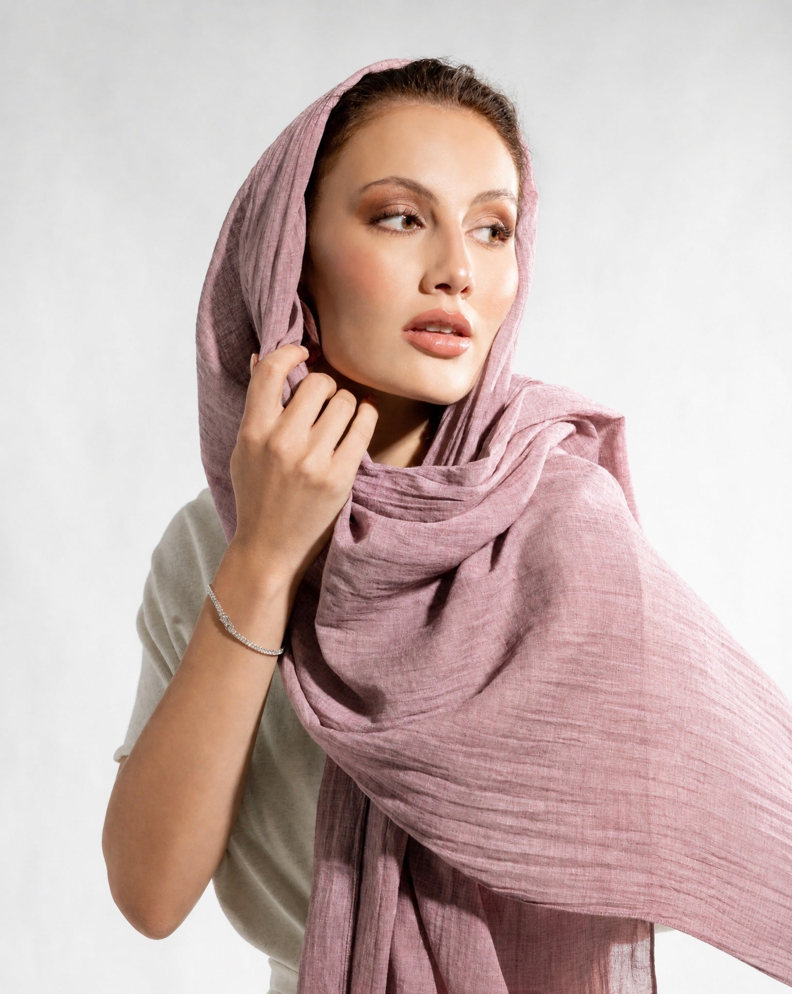 W21-10 – Pink Cotton Scarf - MAHA GHALAYINI - MIRA Y MANO
