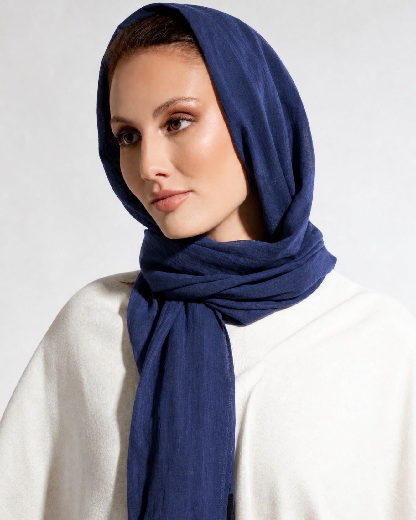 W21-47 – Navy Cotton Scarf - MAHA GHALAYINI - MIRA Y MANO