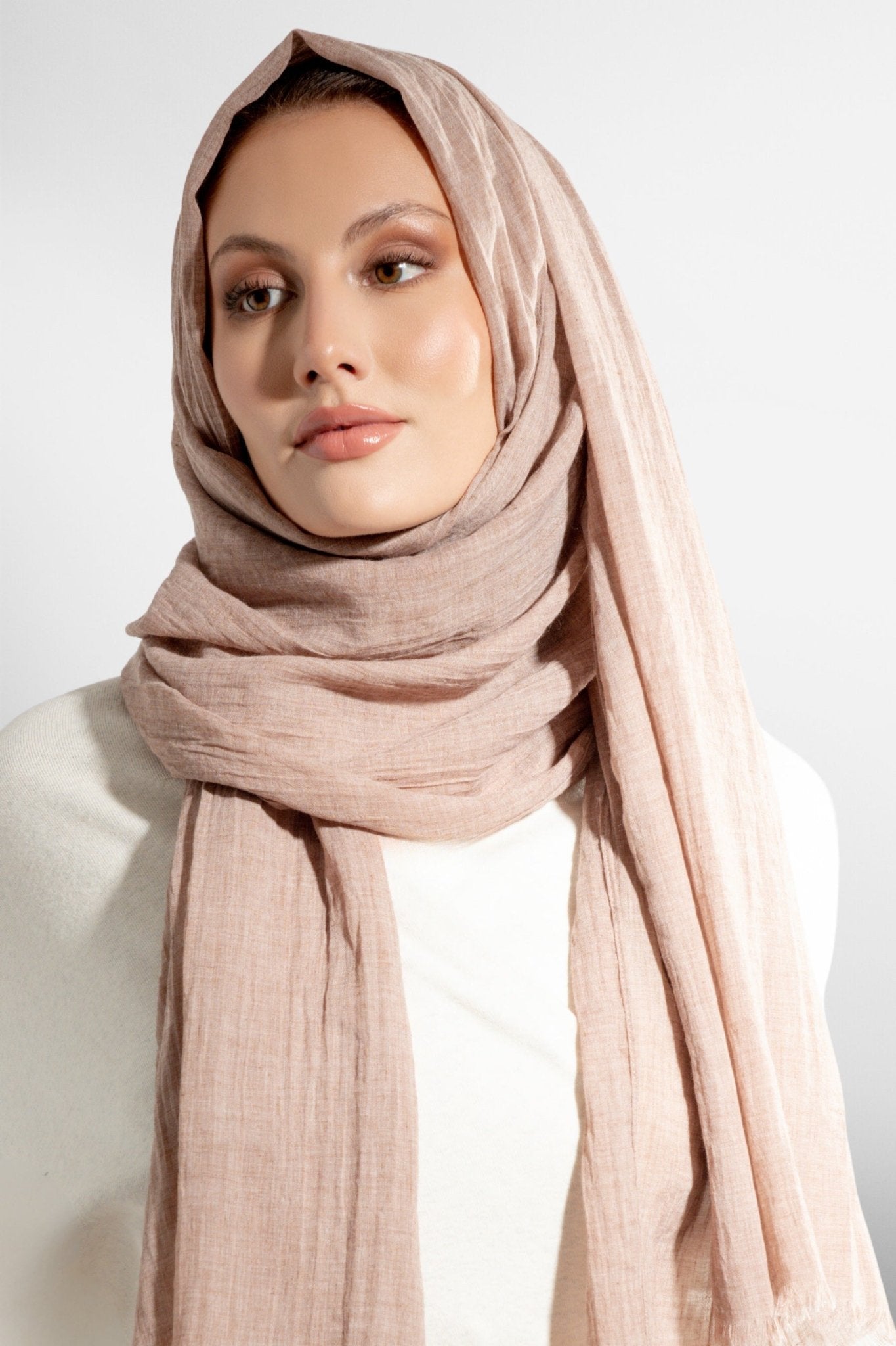 W21-90 – Scarf - MAHA GHALAYINI - MIRA Y MANO