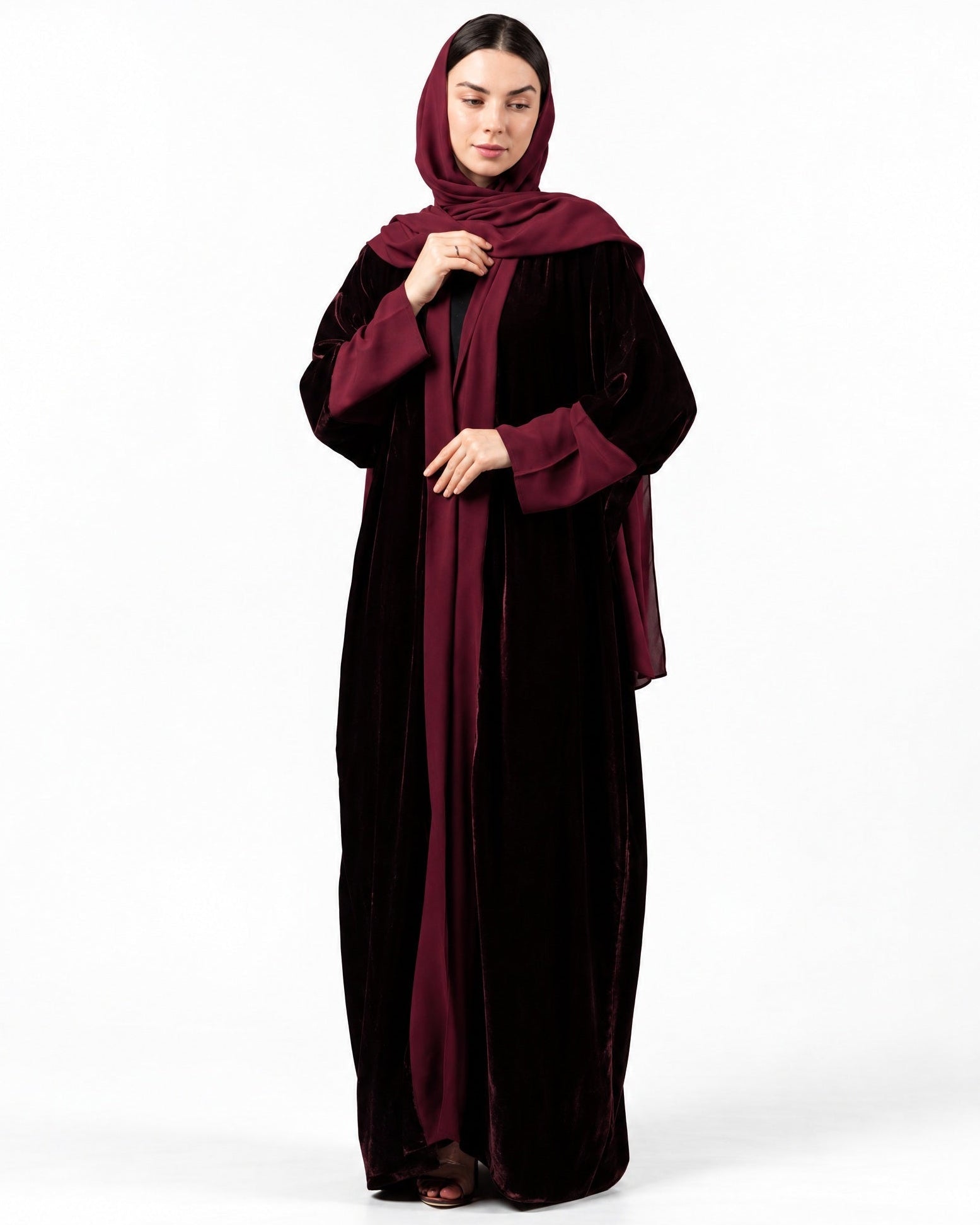 ALNOUD MAROON ABAYA - MAISON ARABELLE - MIRA Y MANO