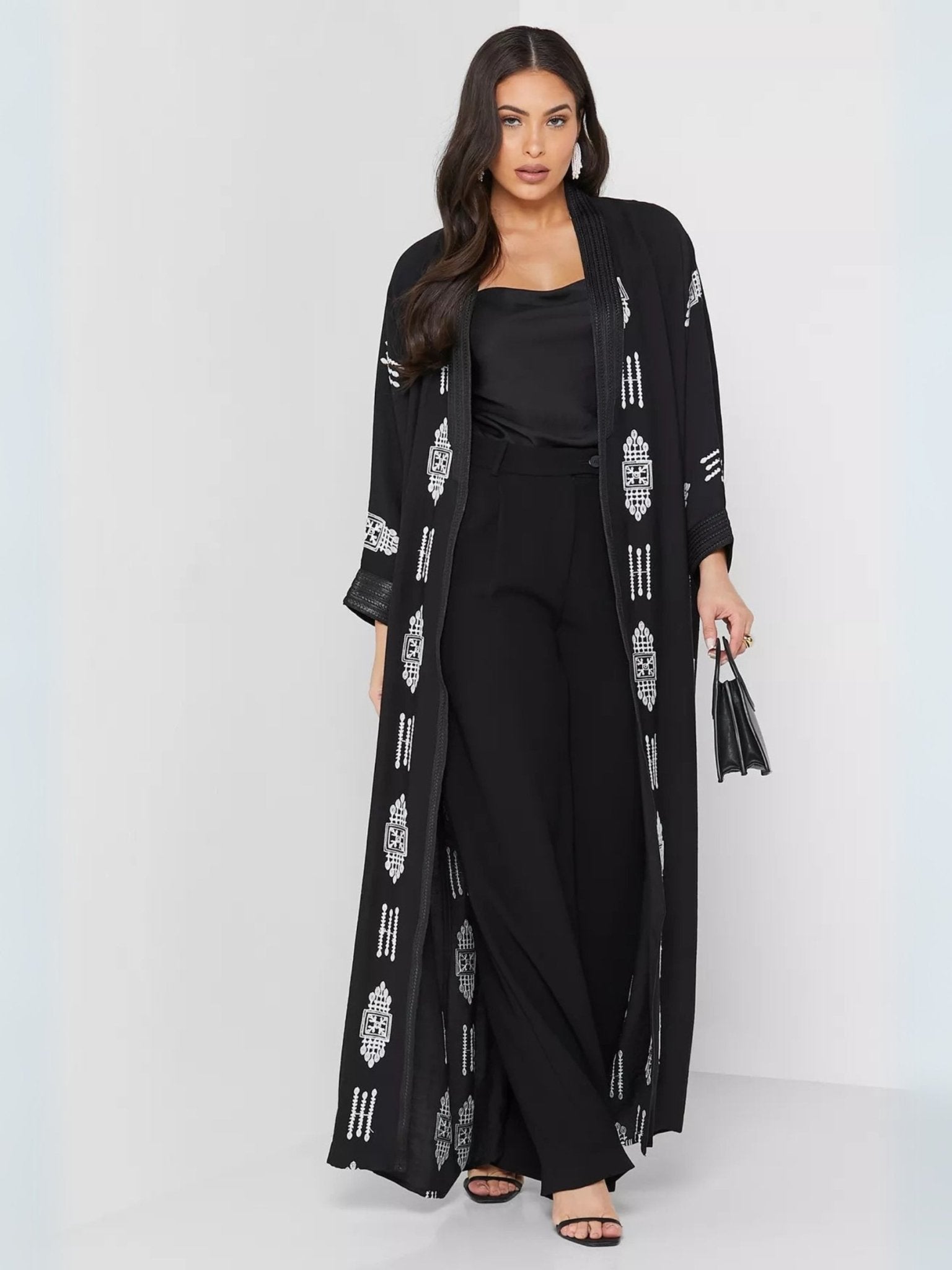 BADER BLACK ABAYA - MAISON ARABELLE - MIRA Y MANO