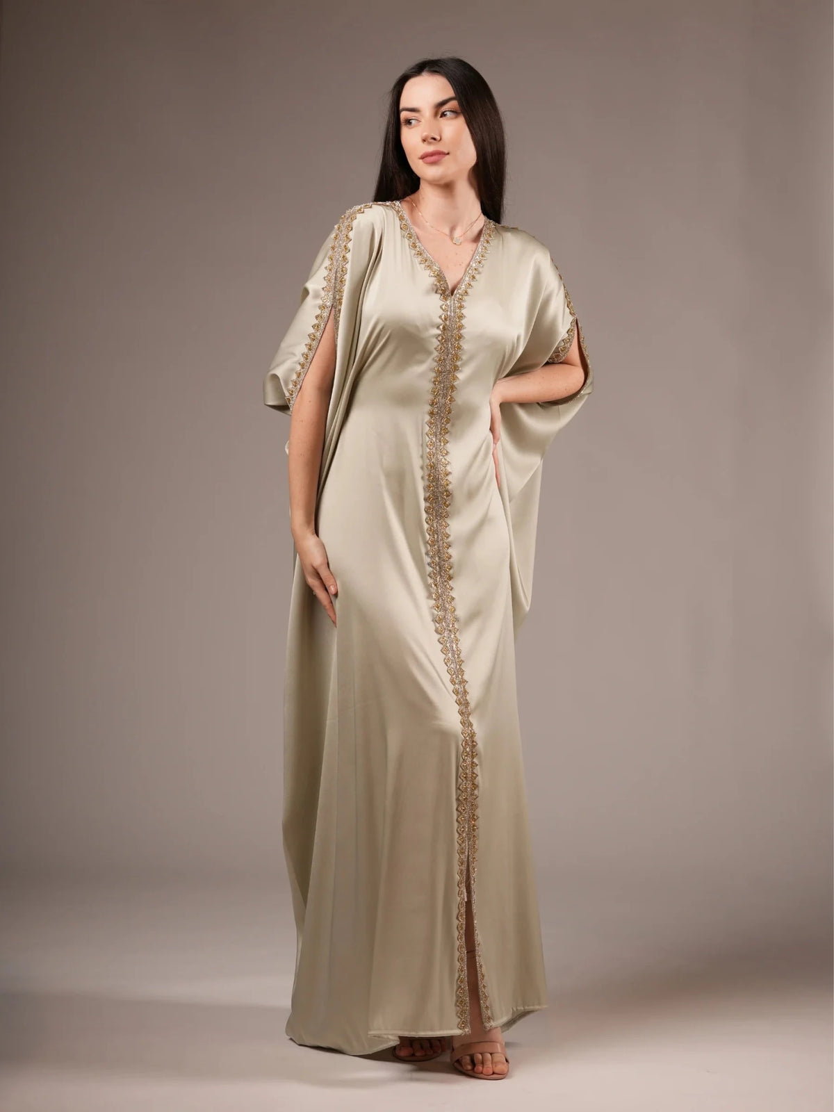 MAYS KAFTAN - MIRA Y MANO
