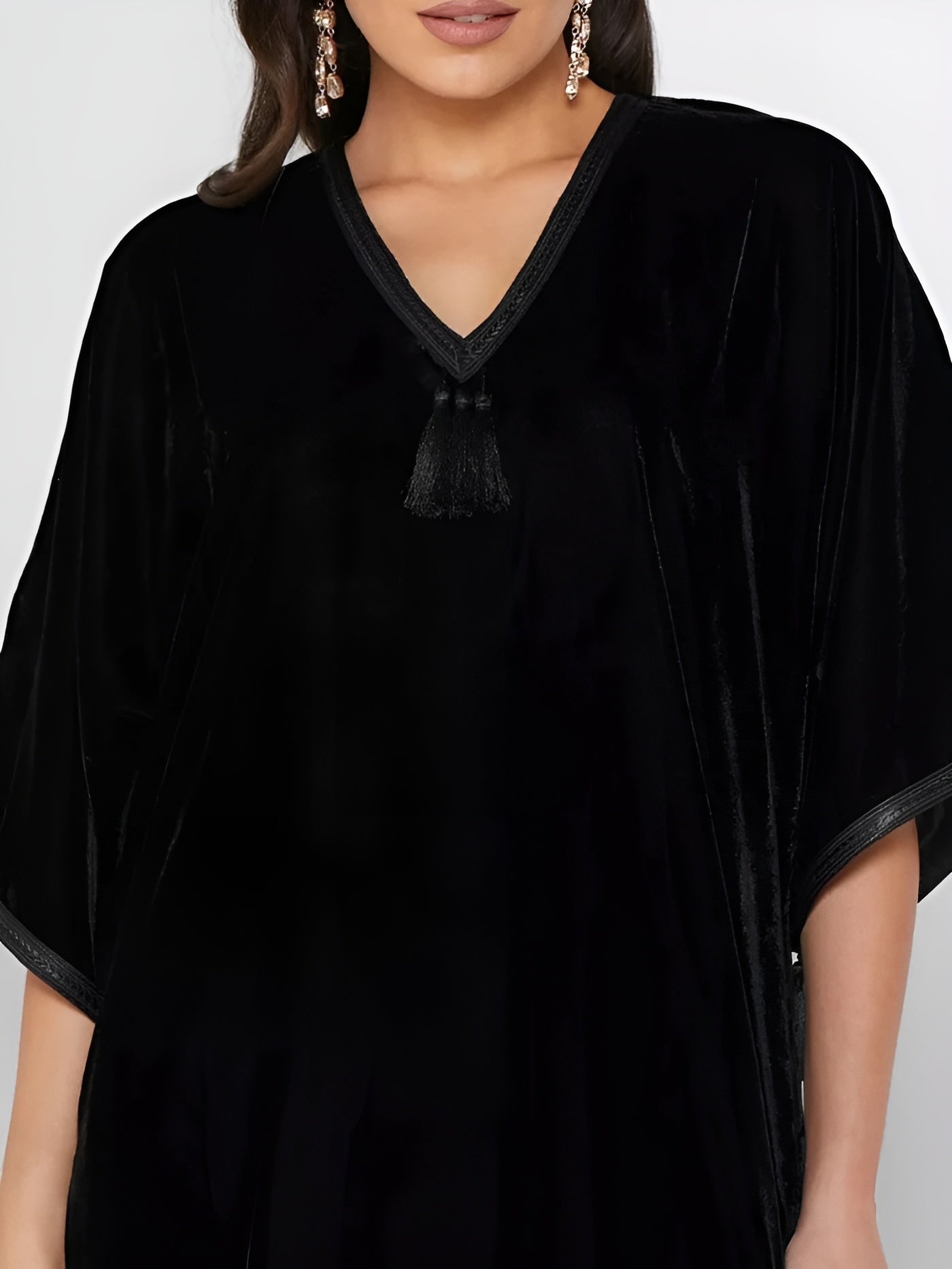 QAMAR BLACK KAFTAN - MAISON ARABELLE - MIRA Y MANO