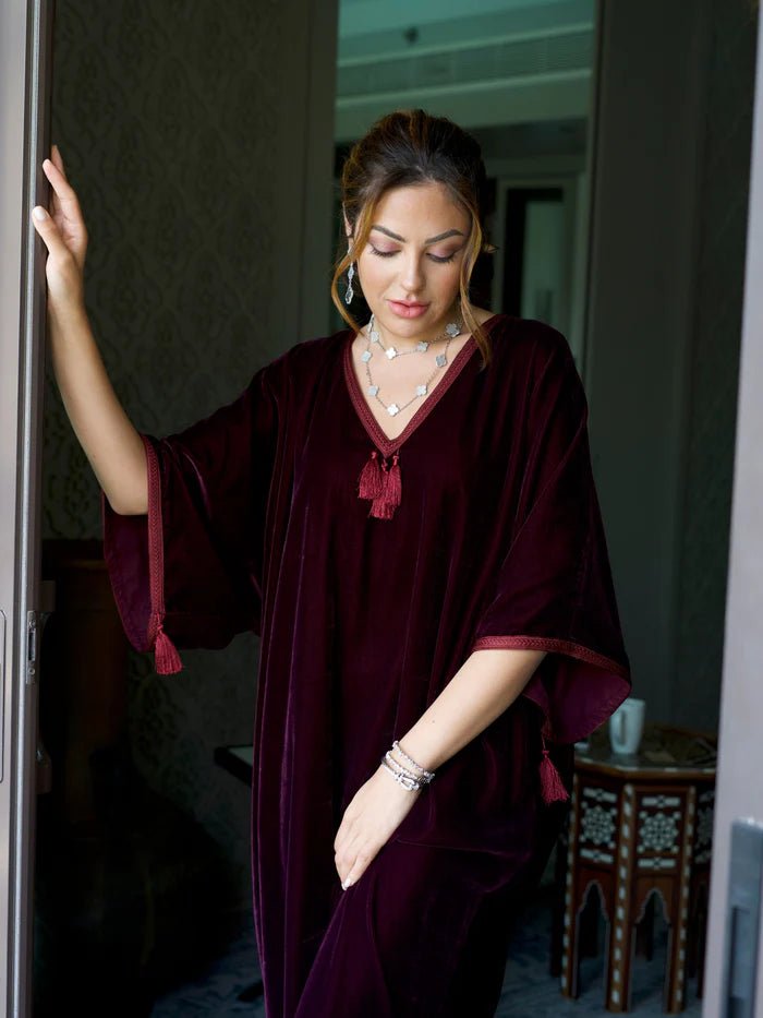 QAMAR MAROON KAFTAN - MAISON ARABELLE - MIRA Y MANO