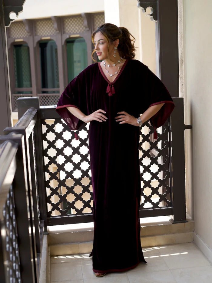 QAMAR MAROON KAFTAN - MAISON ARABELLE - MIRA Y MANO
