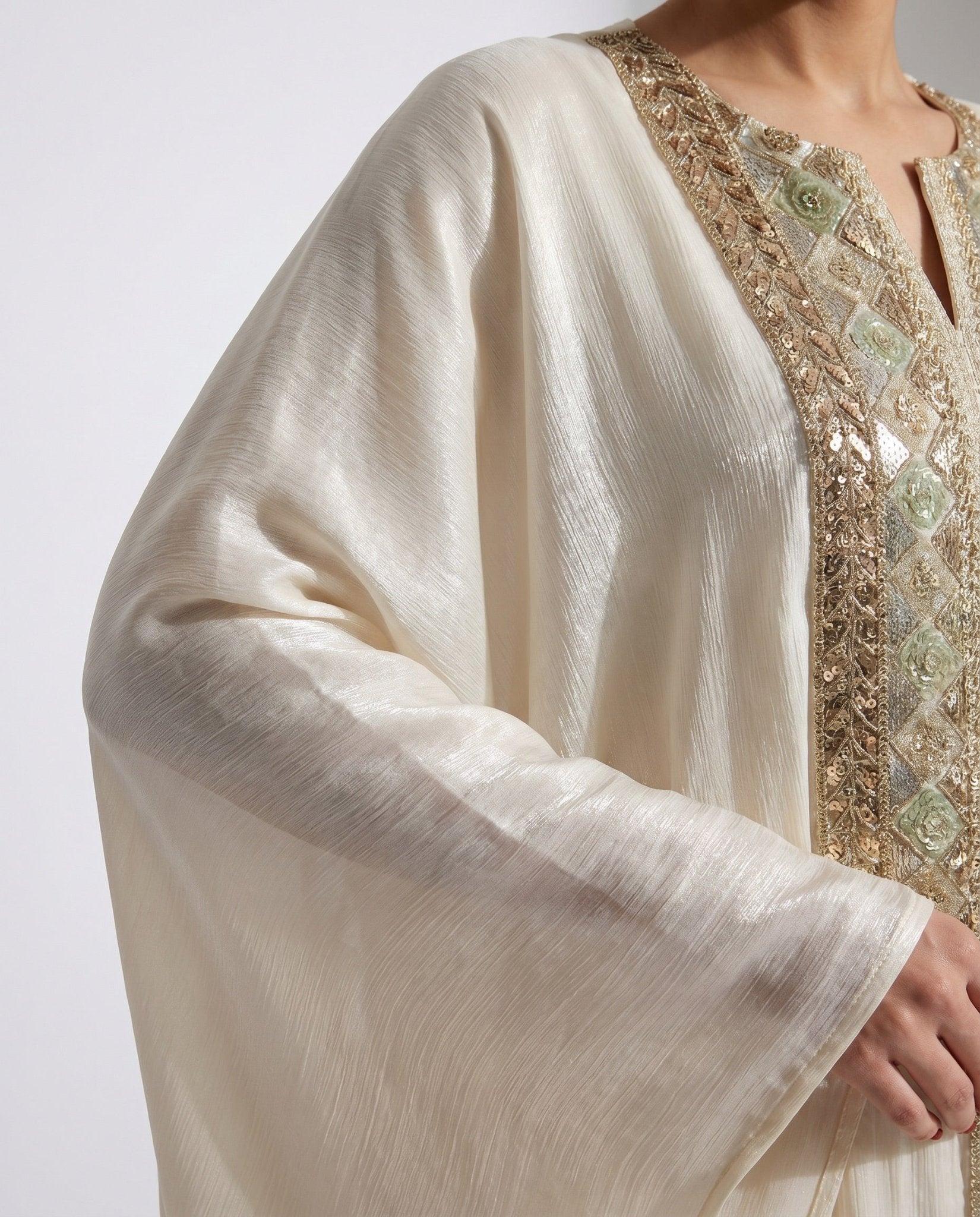 RAHMA OFFWHITE KAFTAN - MAISON ARABELLE - MIRA Y MANO
