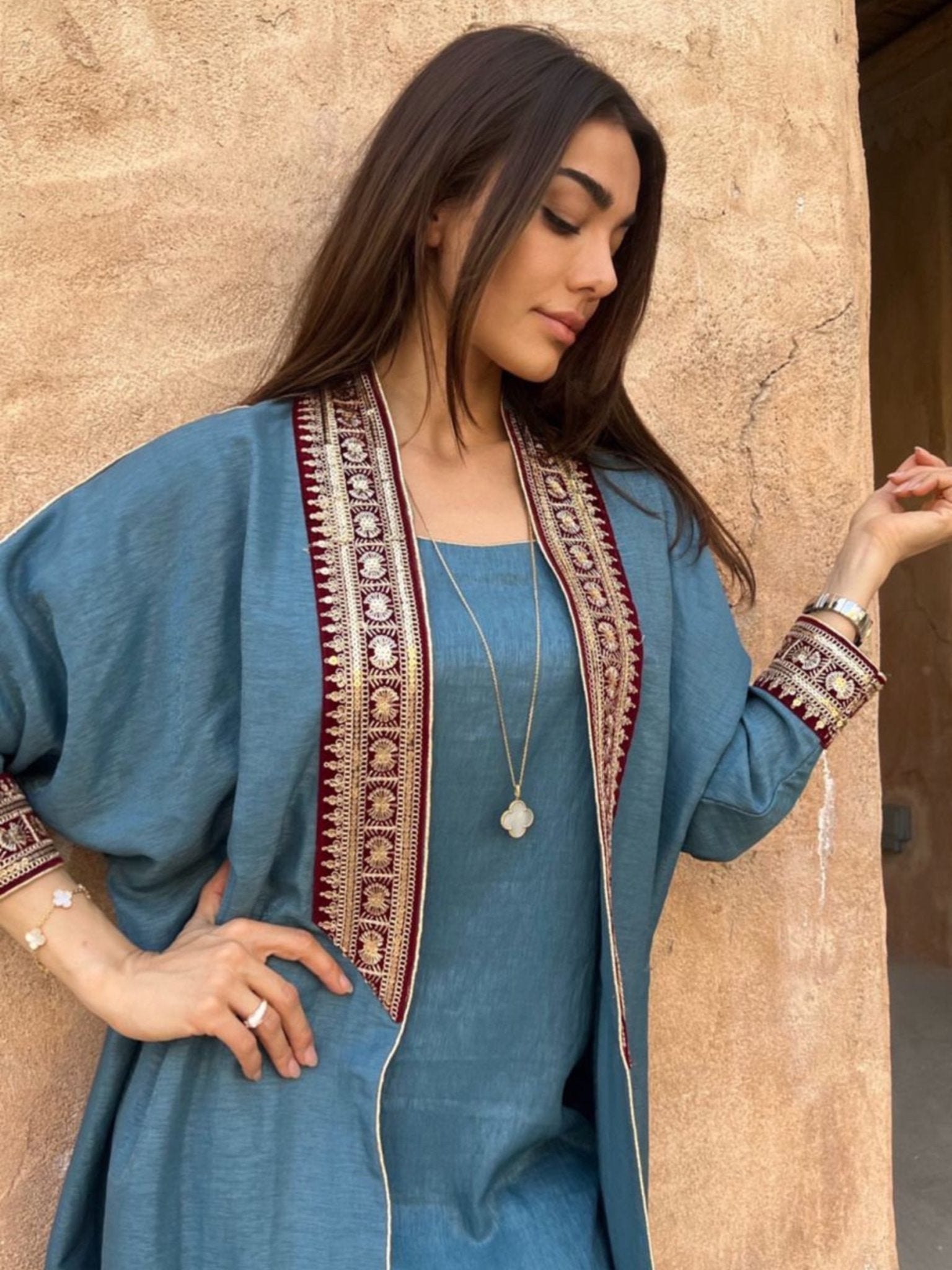 SAFEYA BLUE ABAYA SET - MAISON ARABELLE - MIRA Y MANO