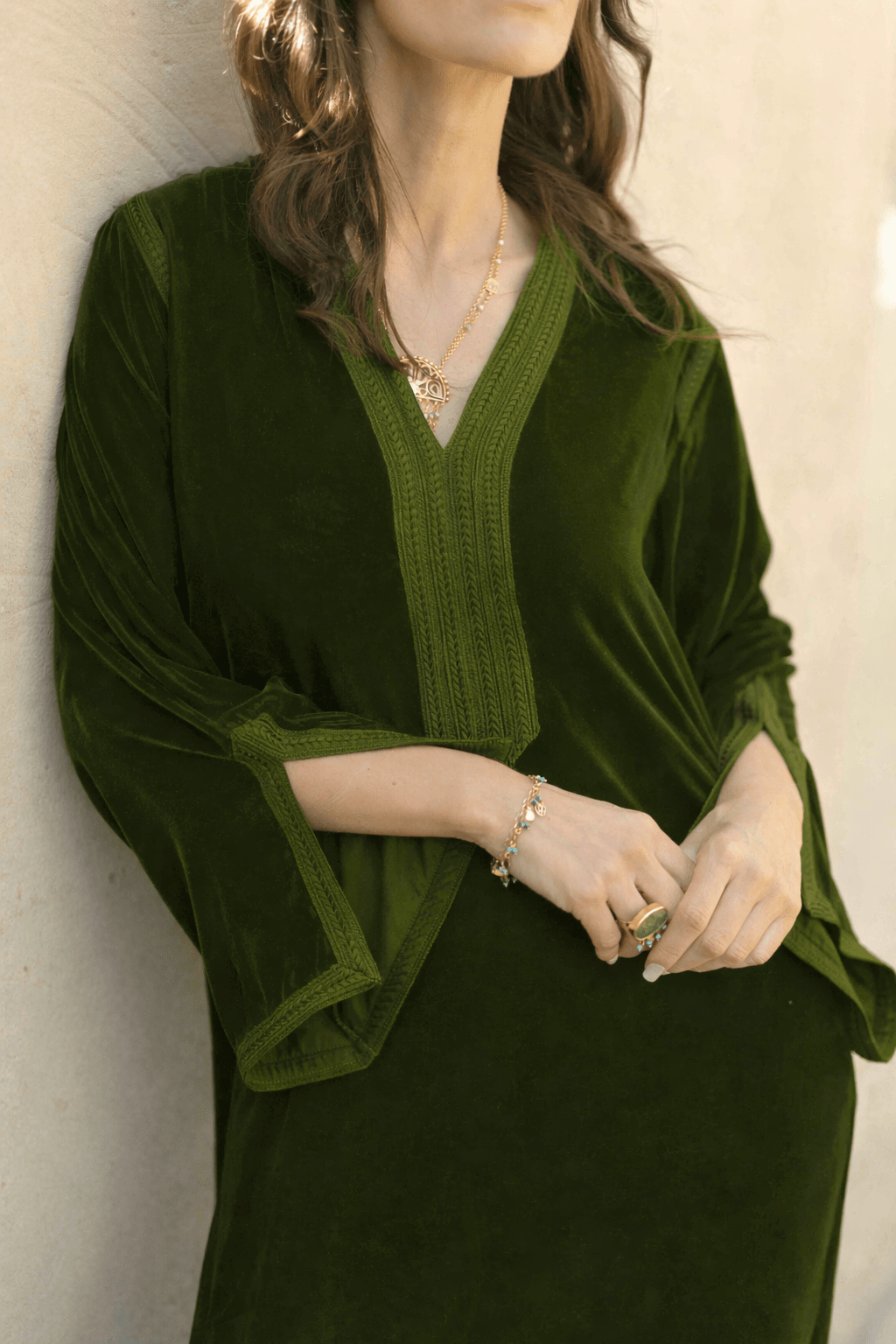 SANAA OLIVE KAFTAN - MAISON ARABELLE - MIRA Y MANO