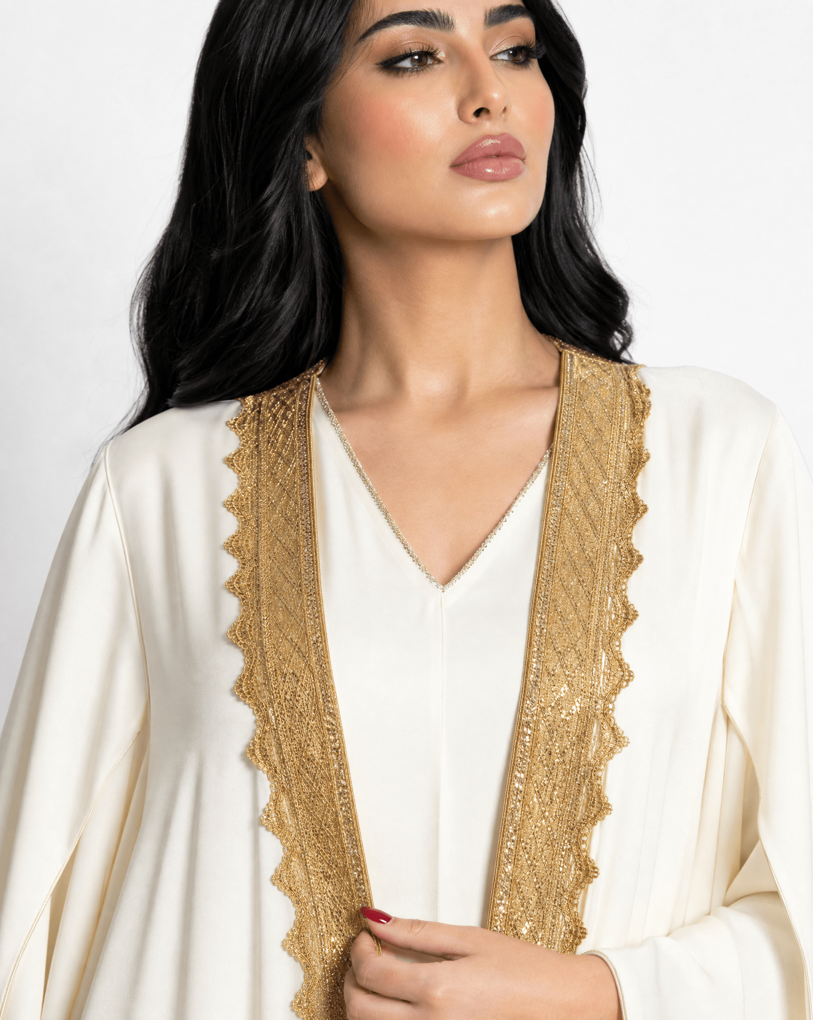 SOFIA OFFWHITE ABAYA SET - MAISON ARABELLE - MIRA Y MANO