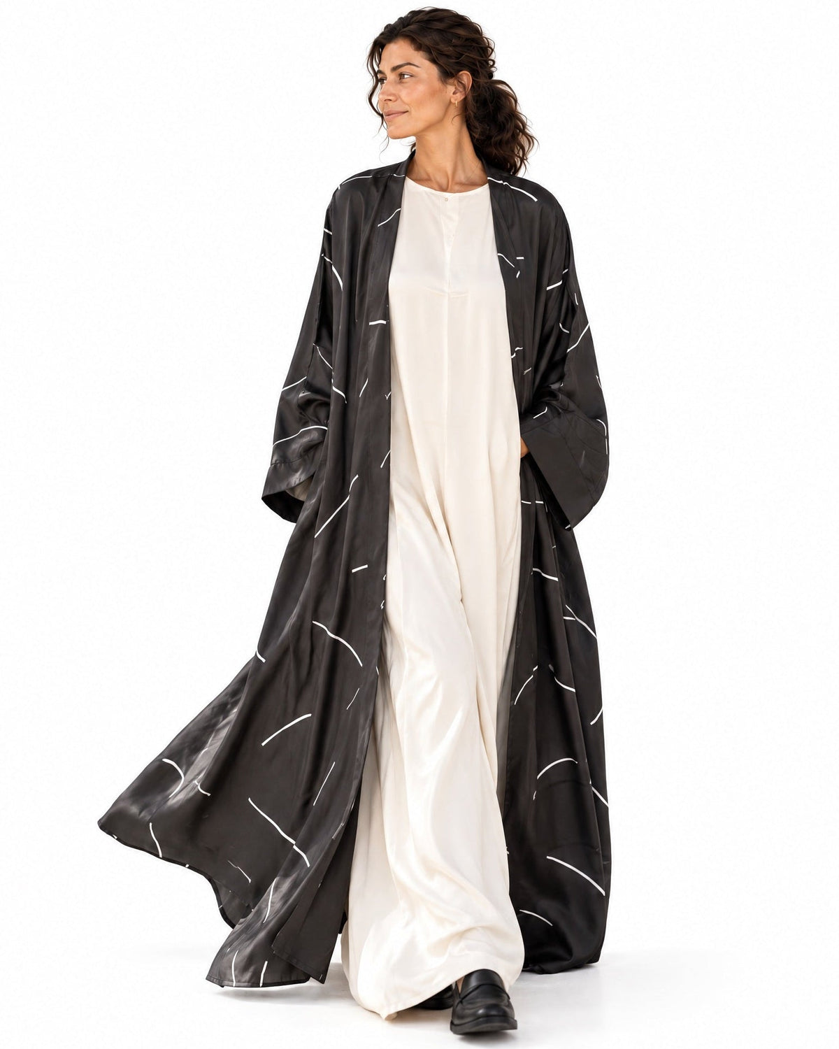 Jap Silk Gray Abaya Set - MAISON MAJ - MIRA Y MANO
