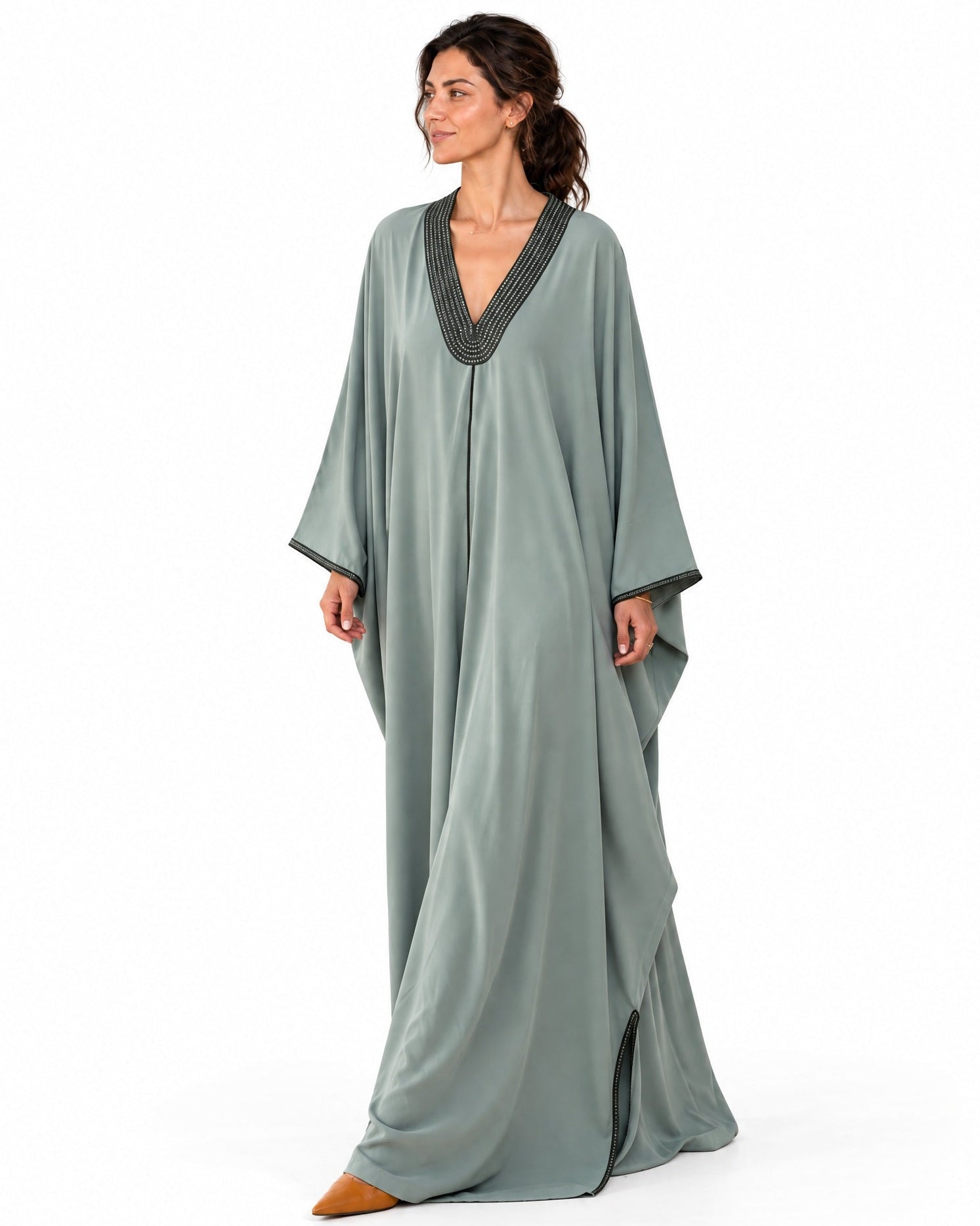 Naima Green Kaftan - MAISON MAJ - MIRA Y MANO