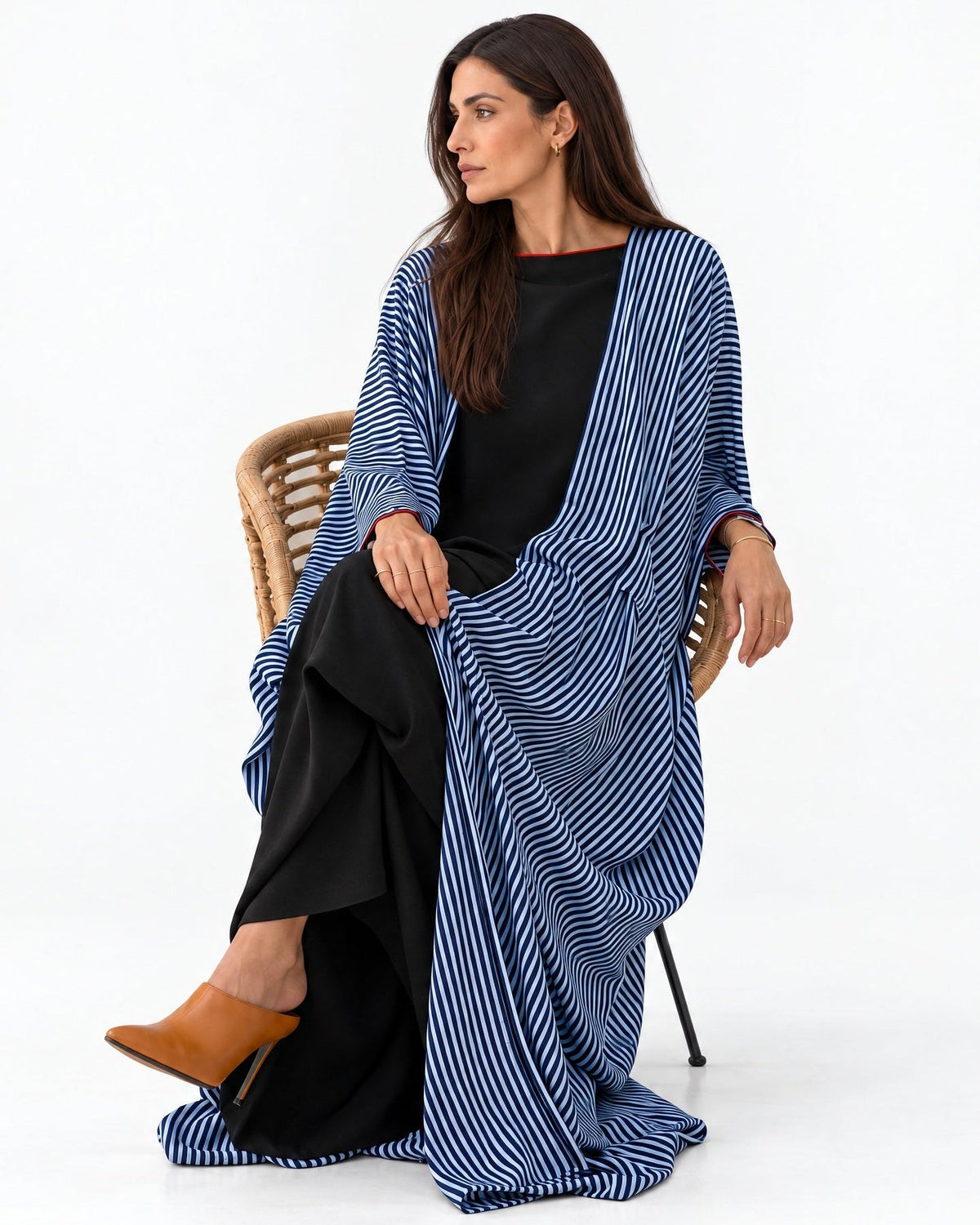 Narmine Blue Satin Abaya Set - MAISON MAJ - MIRA Y MANO