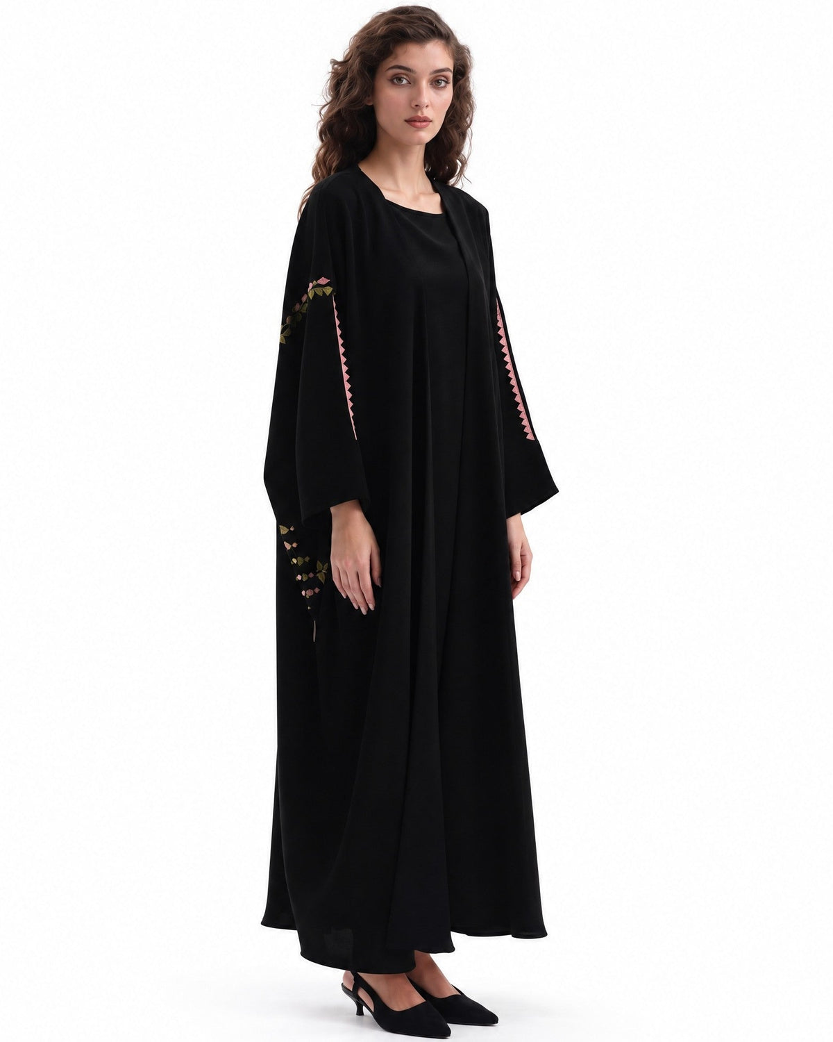 F26 A B1 - Black Crepe Abaya - MAISOON - MIRA Y MANO