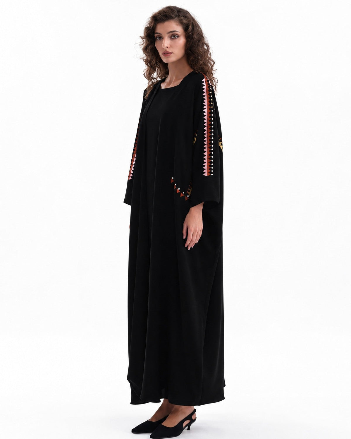 F26 A B2 - Black Crepe Abaya - MAISOON - MIRA Y MANO
