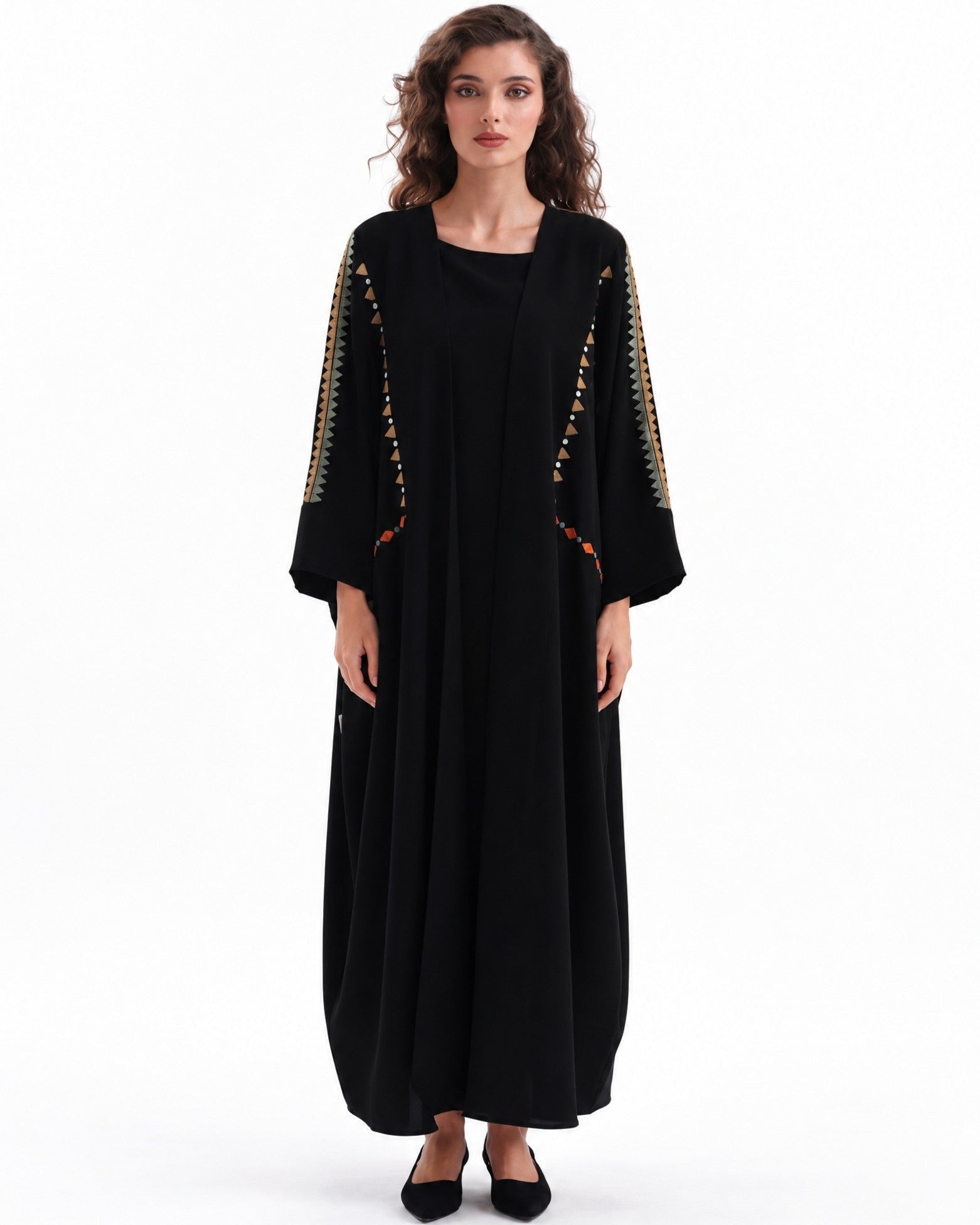 F26 A B4 - Black Crepe Abaya - MAISOON - MIRA Y MANO