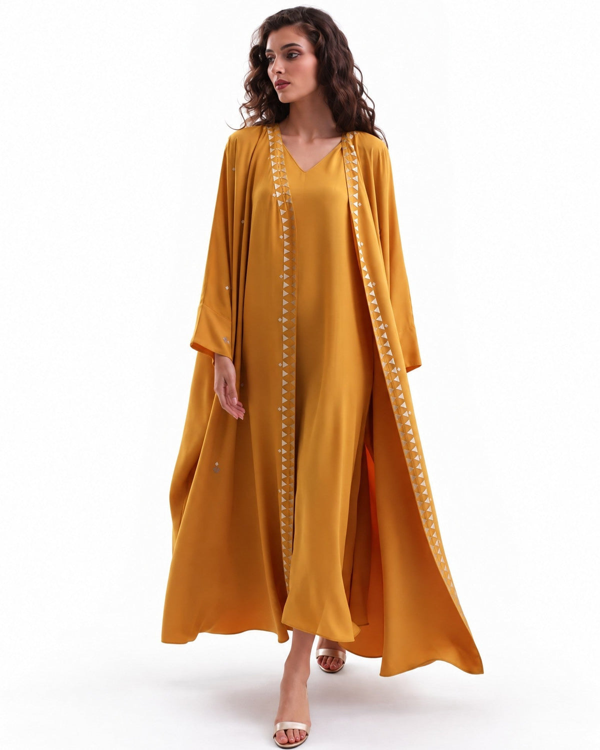 F26 A EC18 - Gold Georgette Abaya Set - MAISOON - MIRA Y MANO
