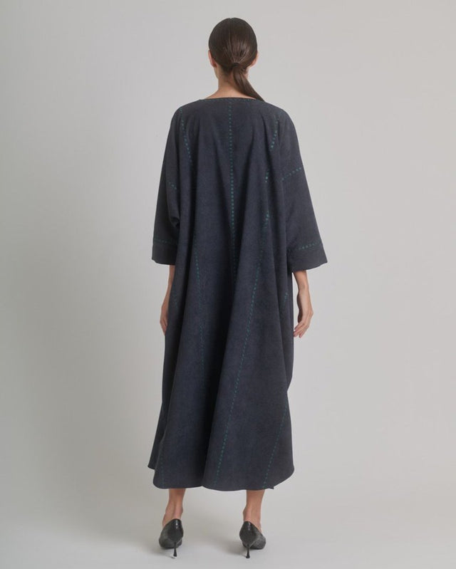 FW25 - A - C5 ABAYA - MAISOON - MIRA Y MANO