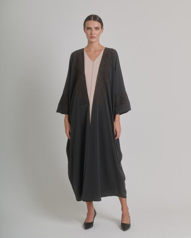 FW25 - A - N5 ABAYA - MAISOON - MIRA Y MANO