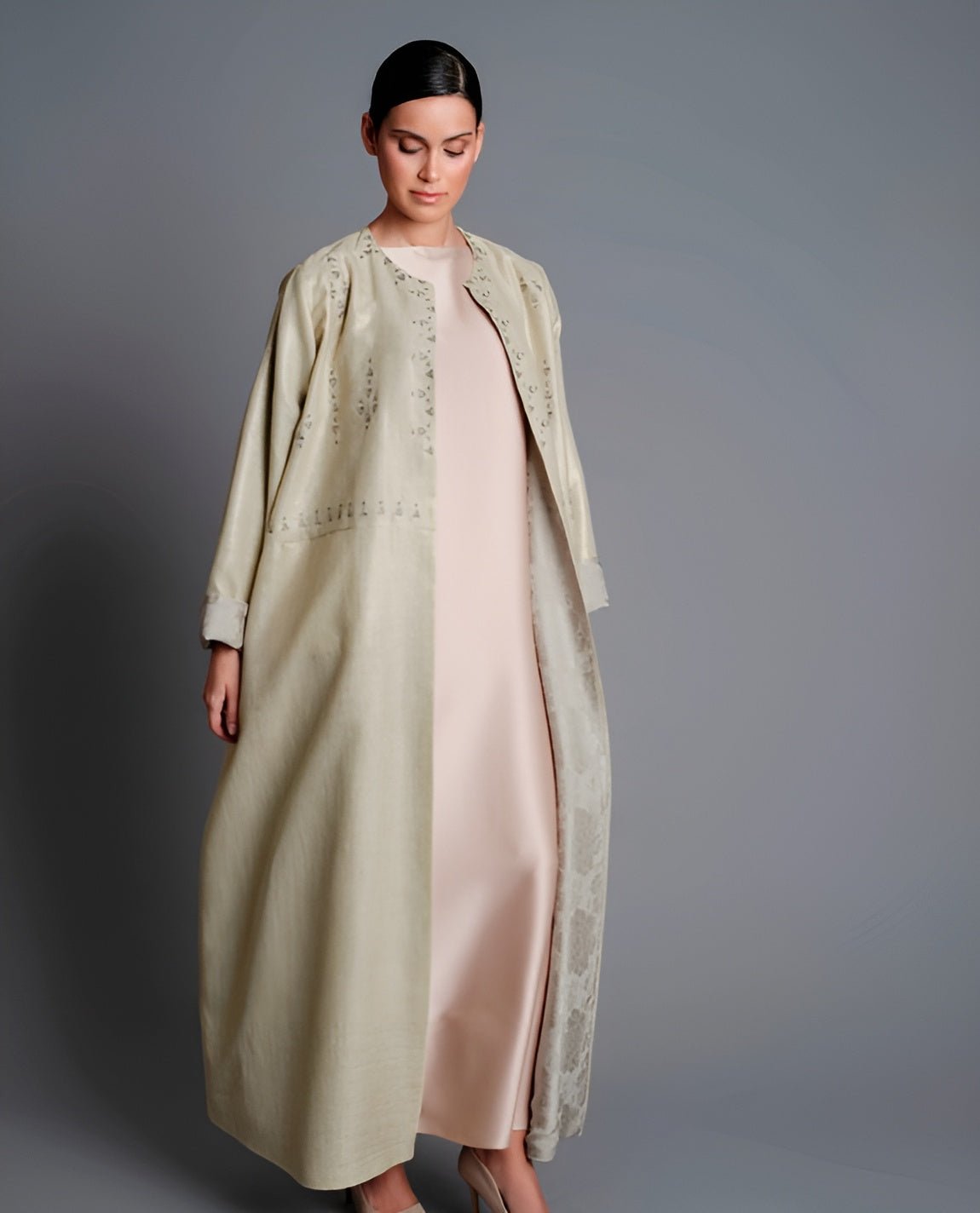 RMD26 A J4 - 3 ABAYA - MAISOON - MIRA Y MANO