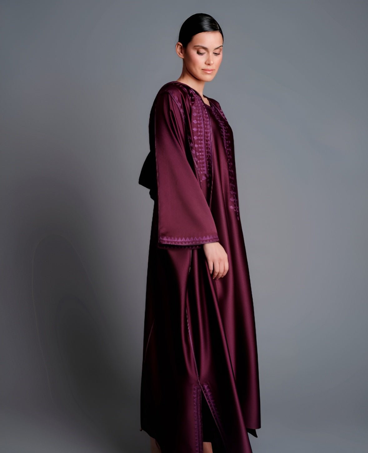 RMD26 A RR14 ABAYA SET - MAISOON - MIRA Y MANO