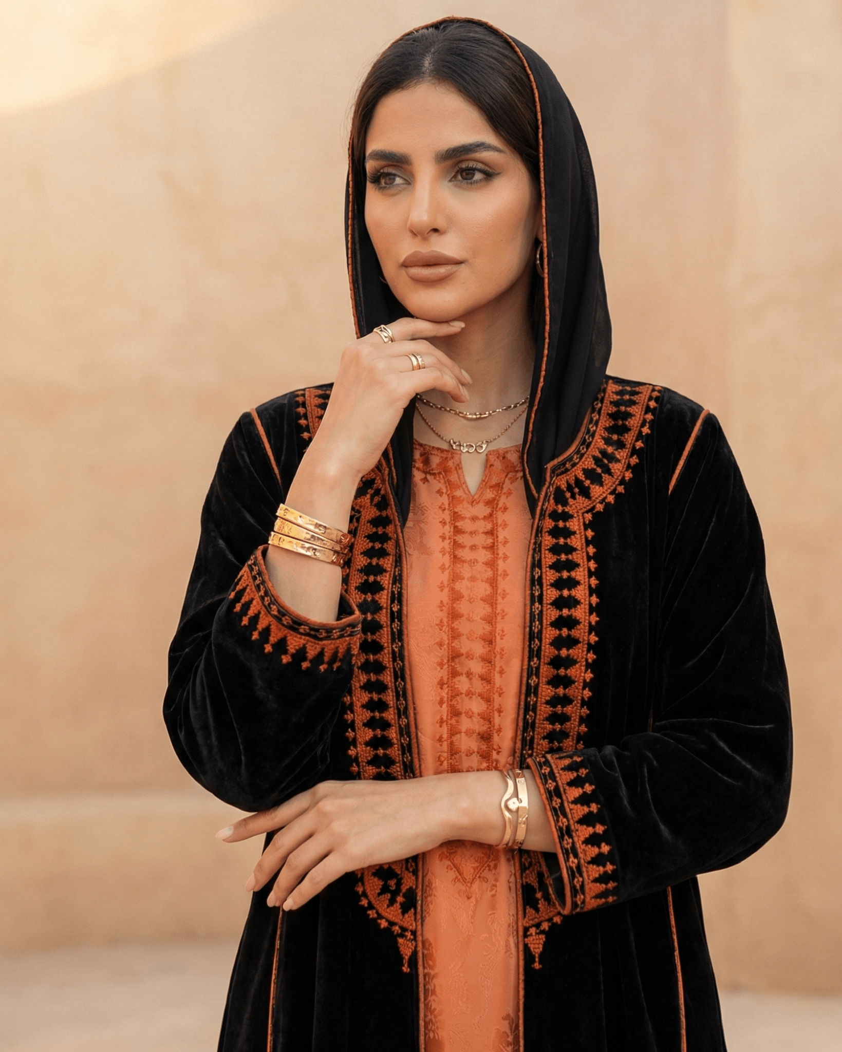 RMD26 A V1 ABAYA SET - MAISOON - MIRA Y MANO