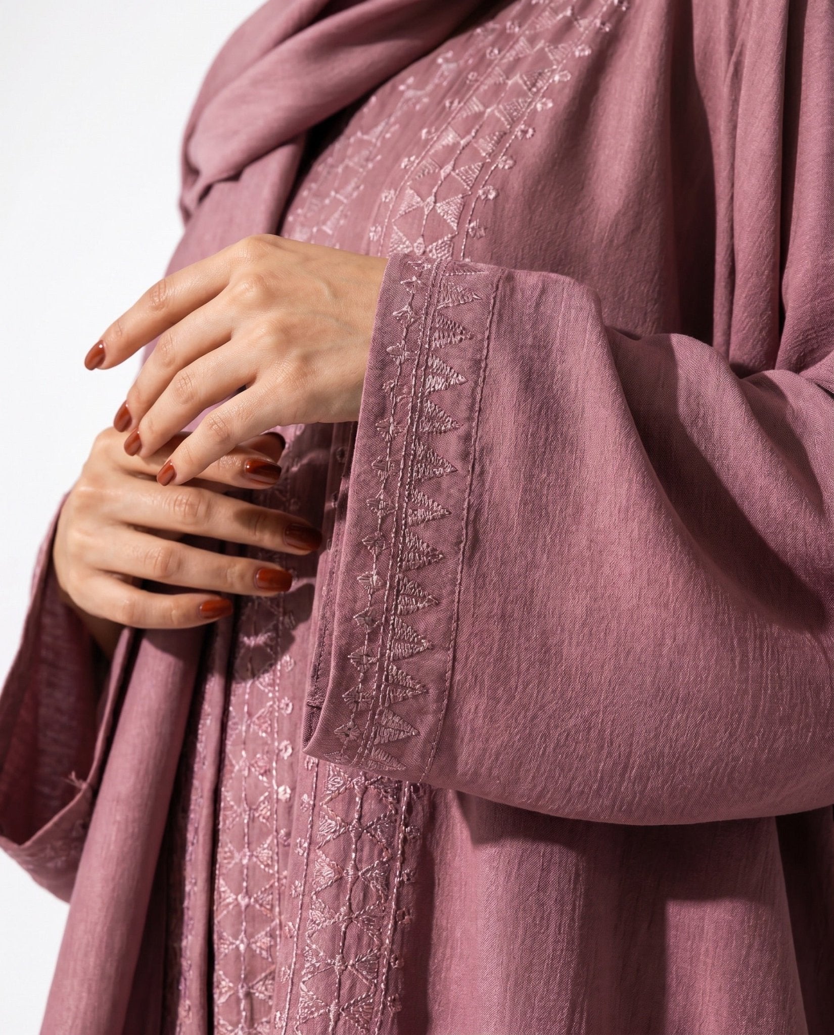 SS26 A OC11 ABAYA SET - MAISOON - MIRA Y MANO